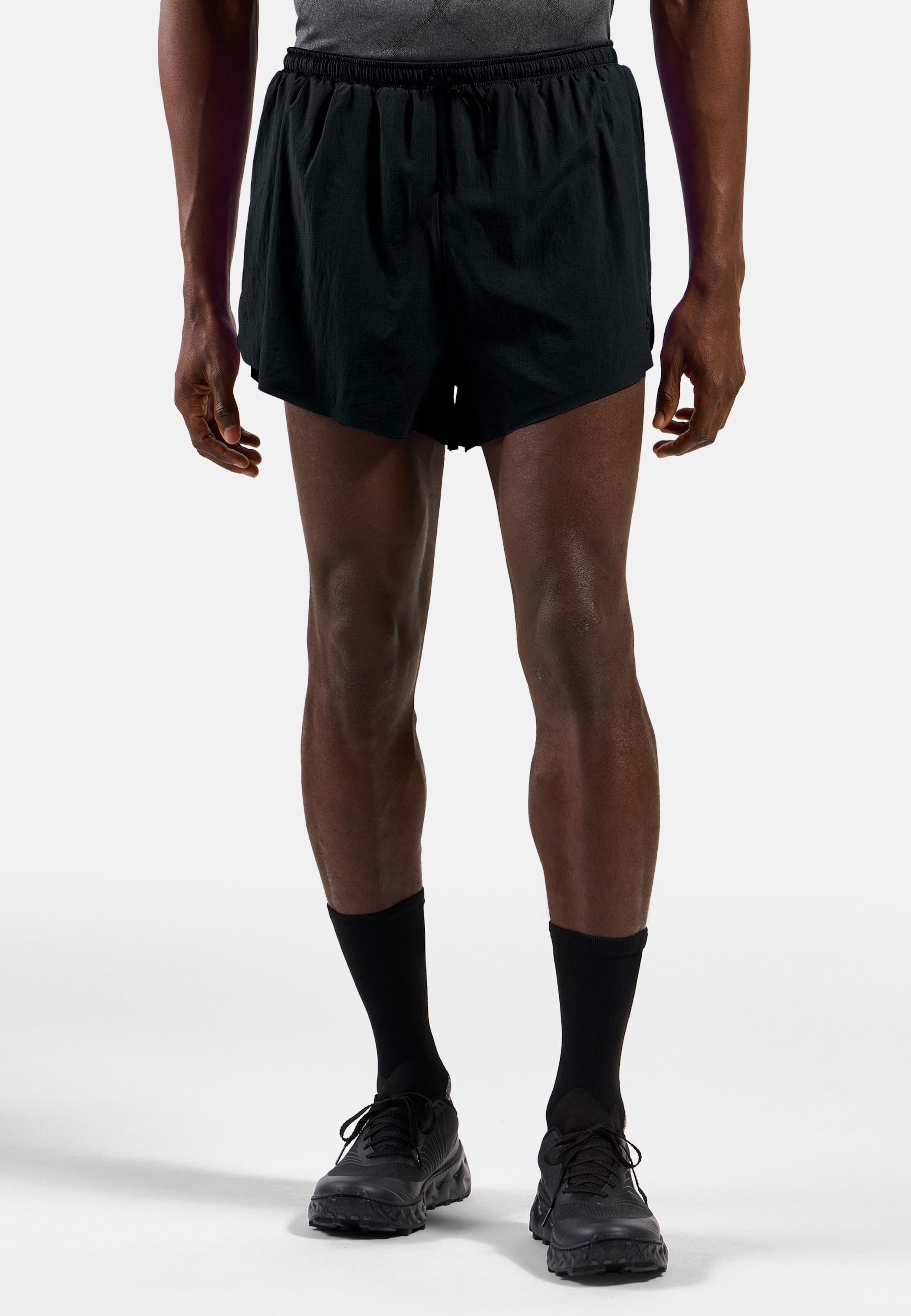 Odlo Zeroweight 3 Inch Laufshorts 2.0 mit Seitenschlitzen für Herren, L, schwarz