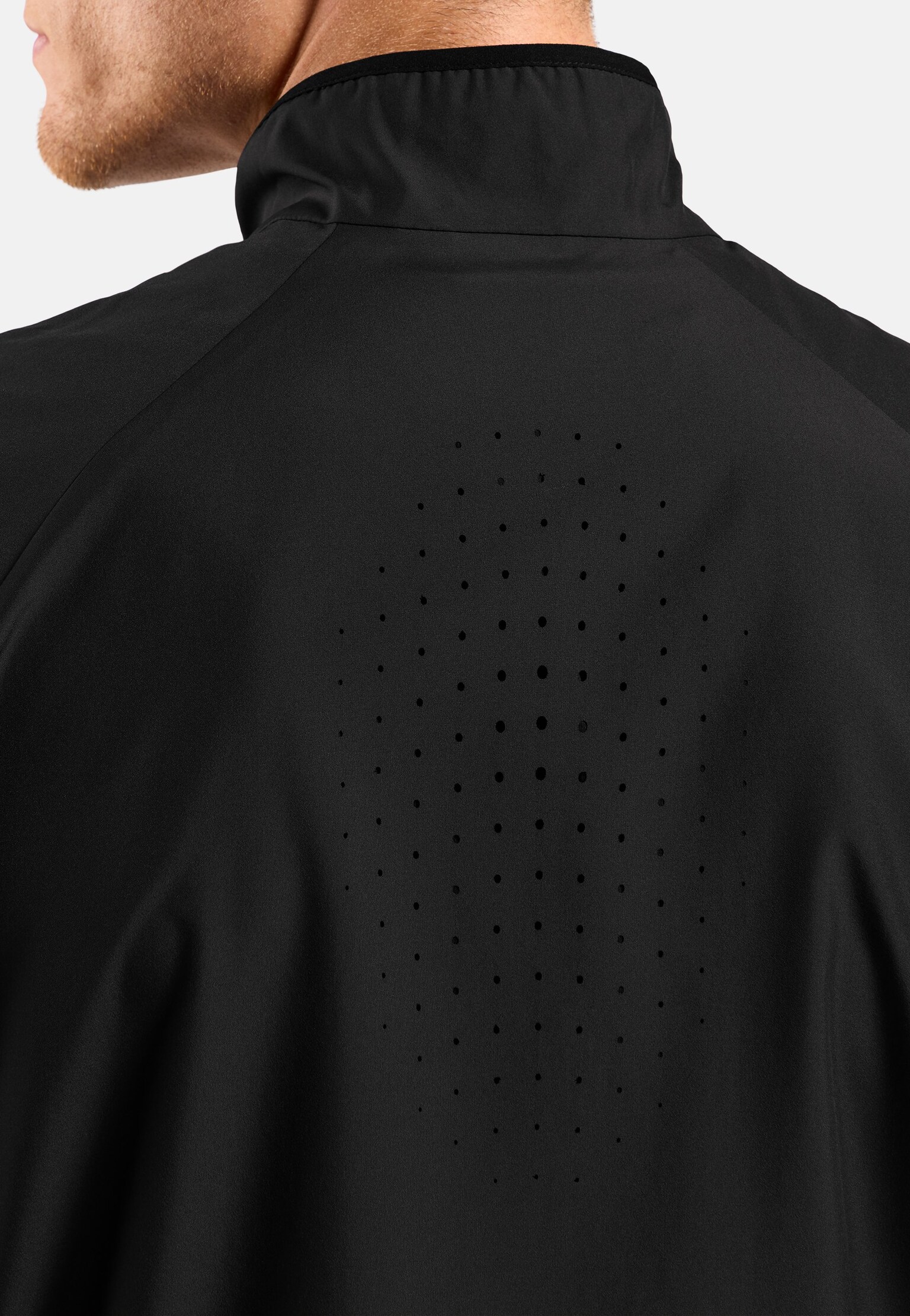 Essential Light Running Jacket