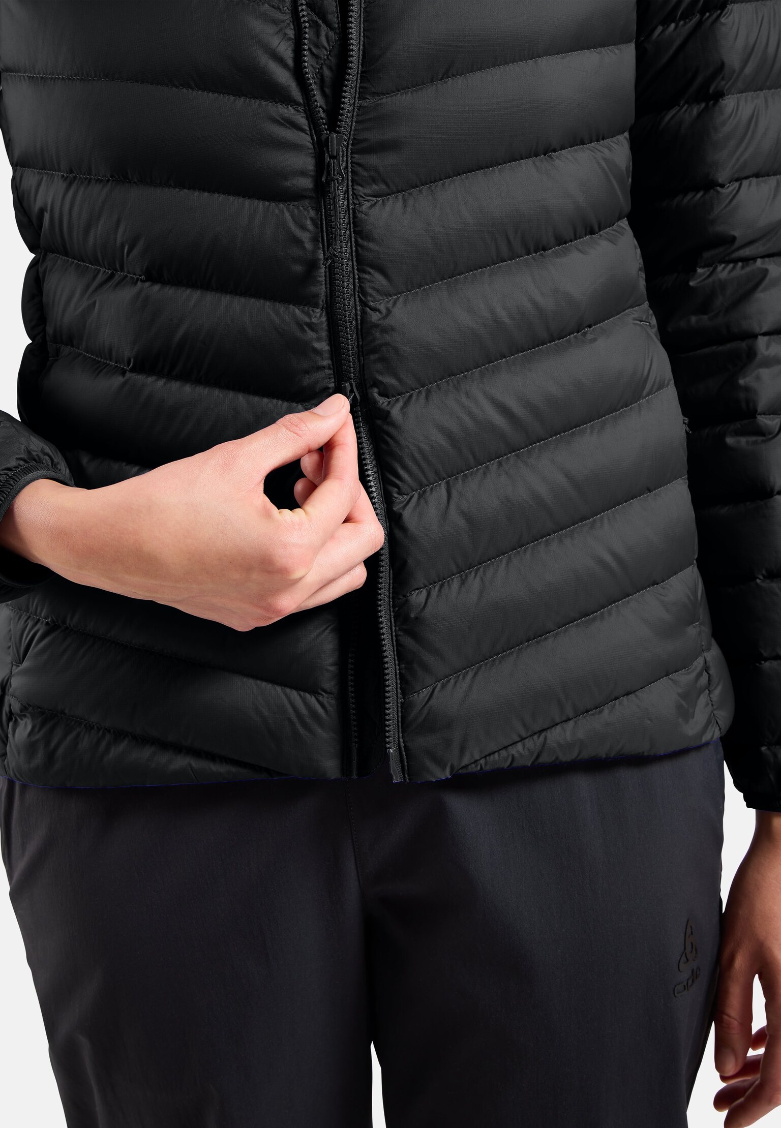 Kompakte X-Alp Daunenjacke mit Kapuze 2.0