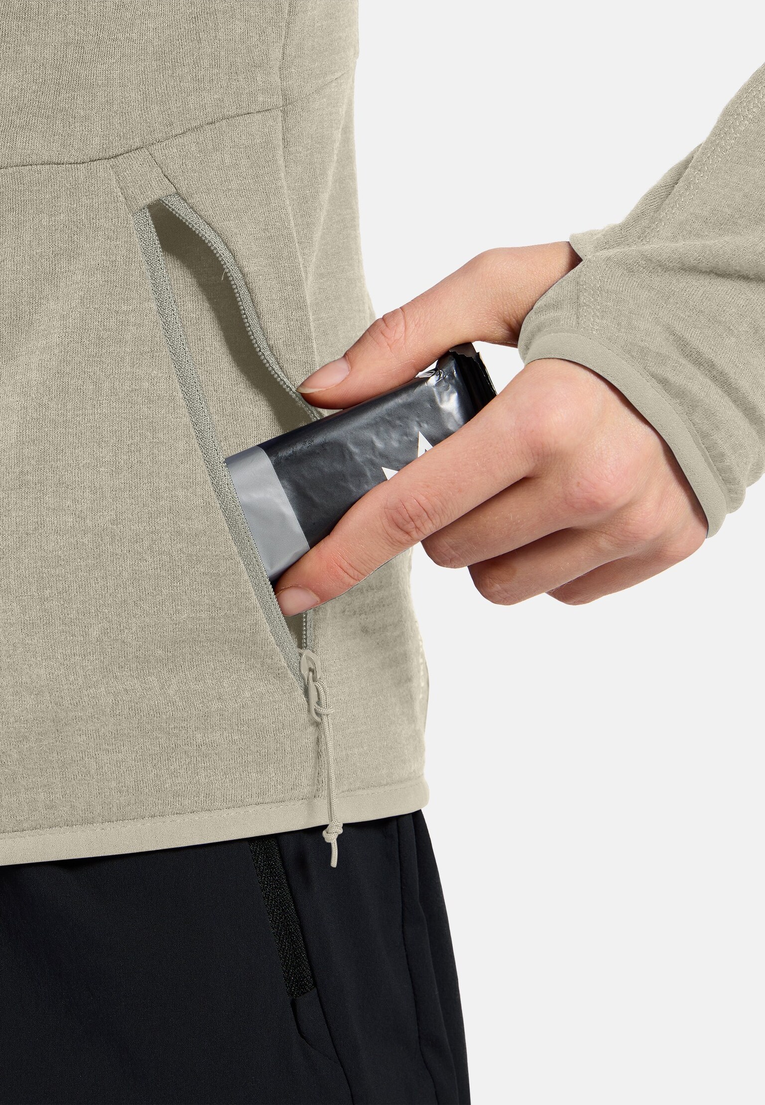 Ascent Mid Layer mit Kapuze und Reissverschluss