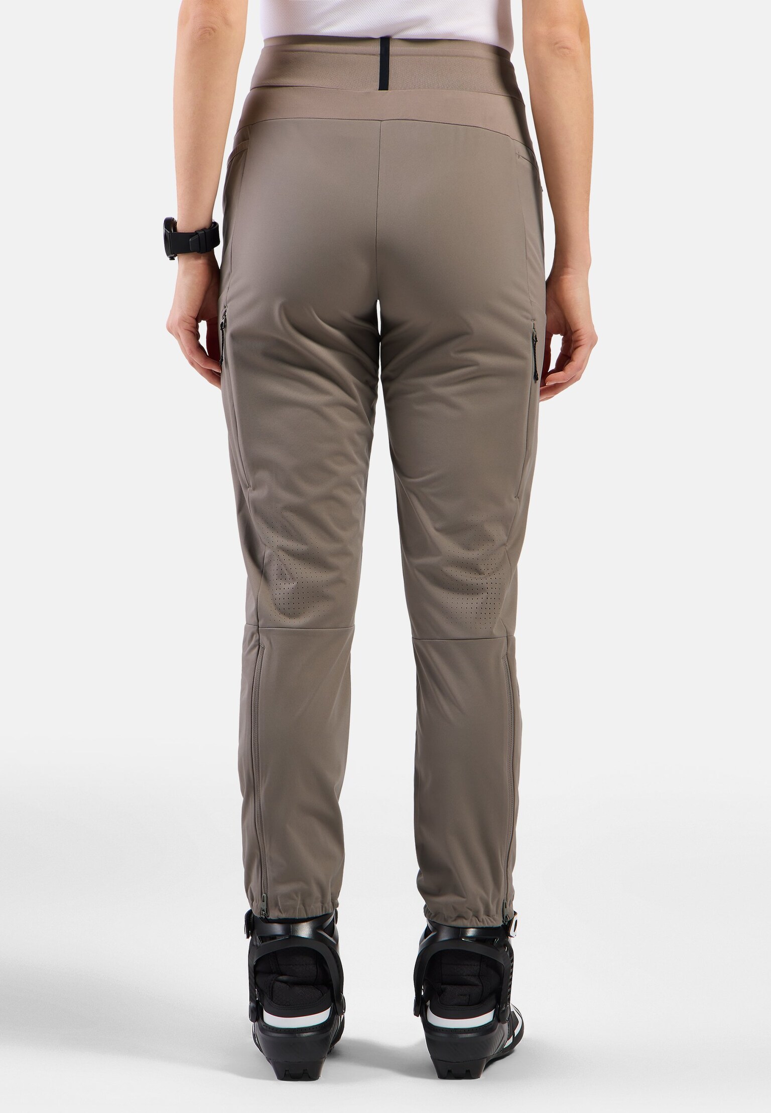 The Zeroweight Pro Warm windproof cross-country pants