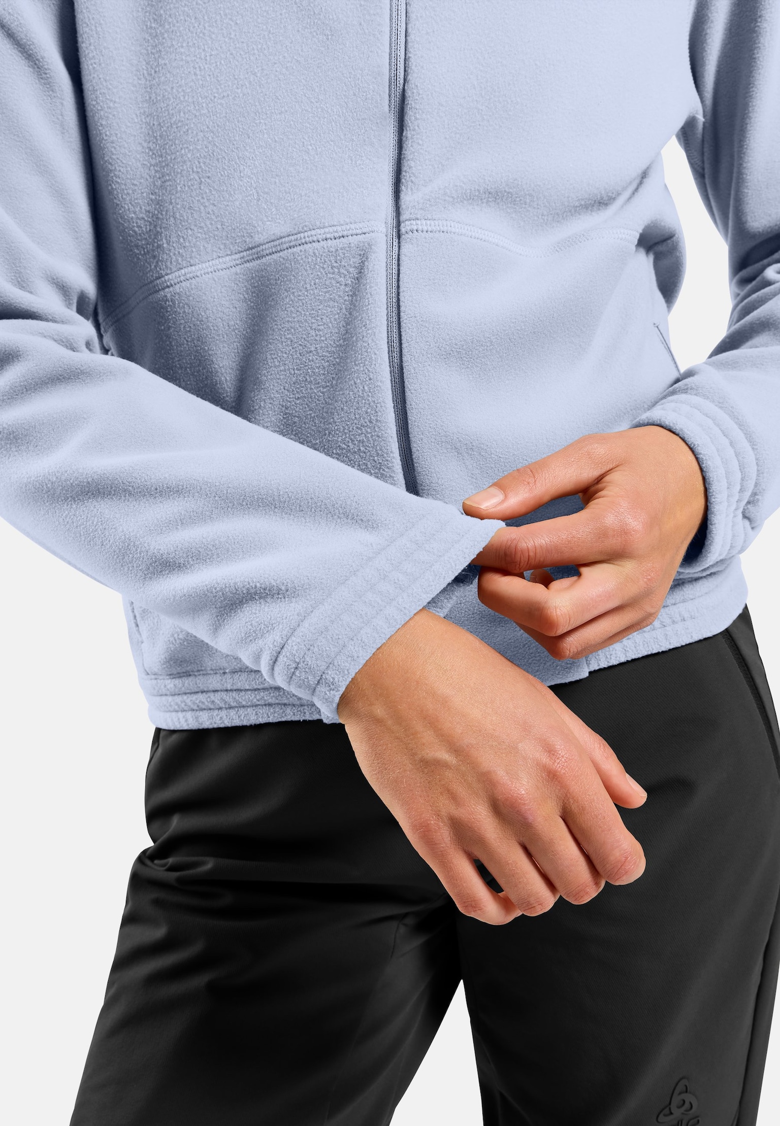 Mid layer multisport Essentials in pile classico a zip intera