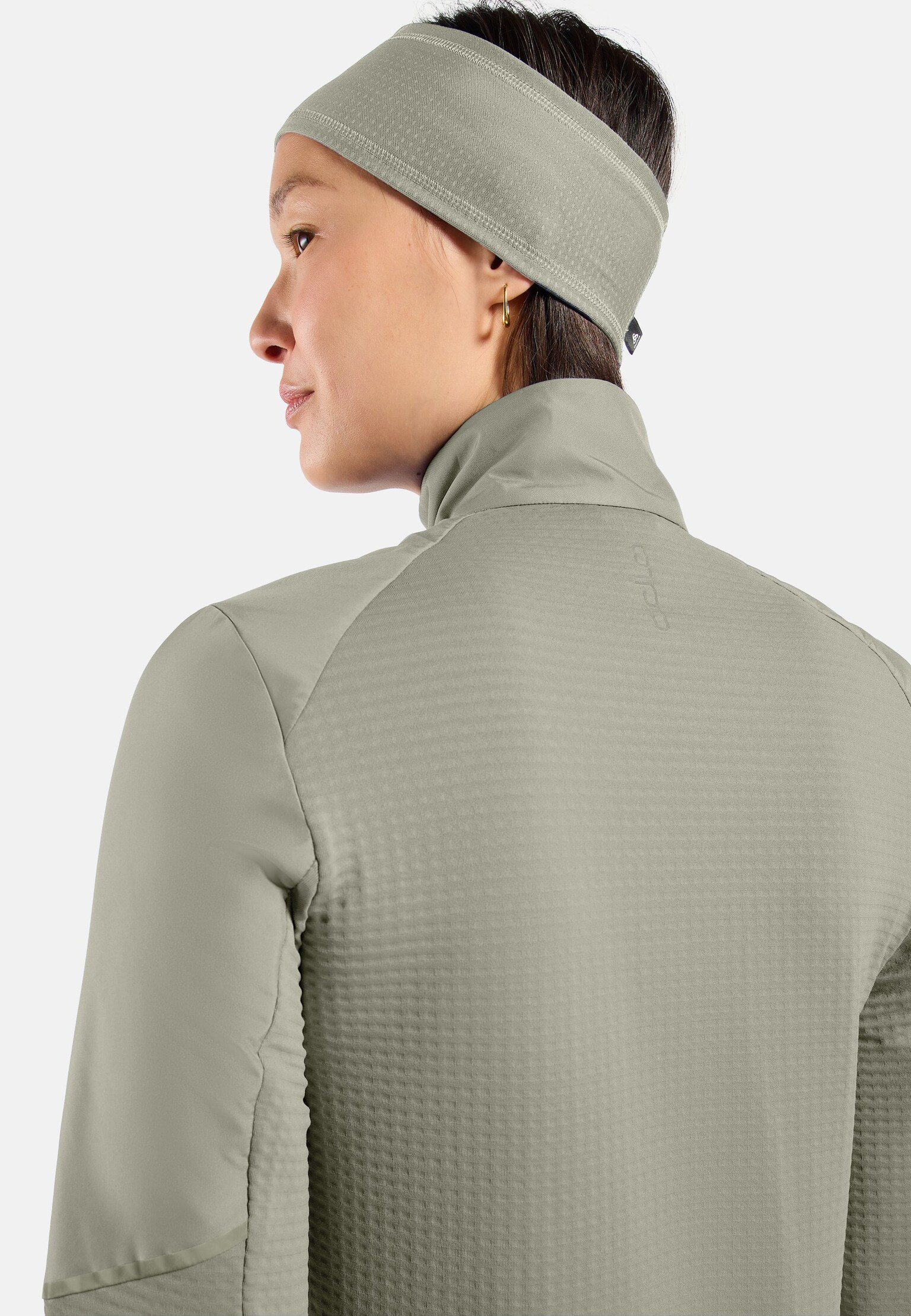 Essentials Insulator Hybrid-Laufjacke