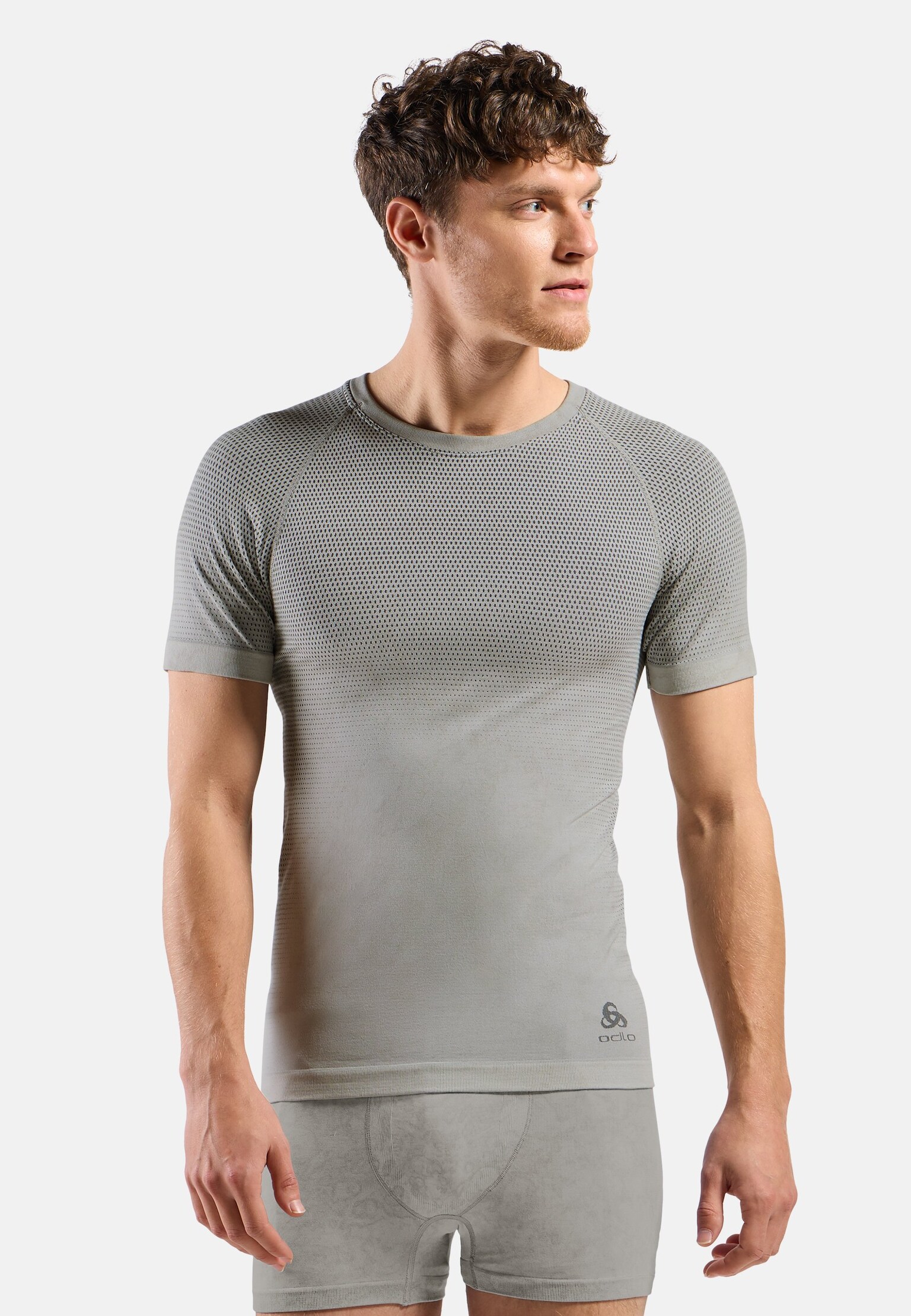 Kurzärmeliger Performance Light Base Layer mit Rain-Dye-Effekt