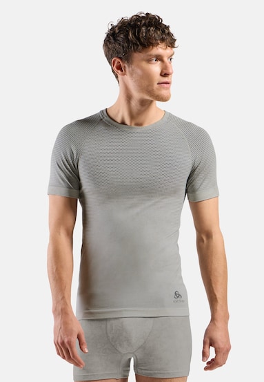 The Performance Light rain-dye short-sleeve base layer
