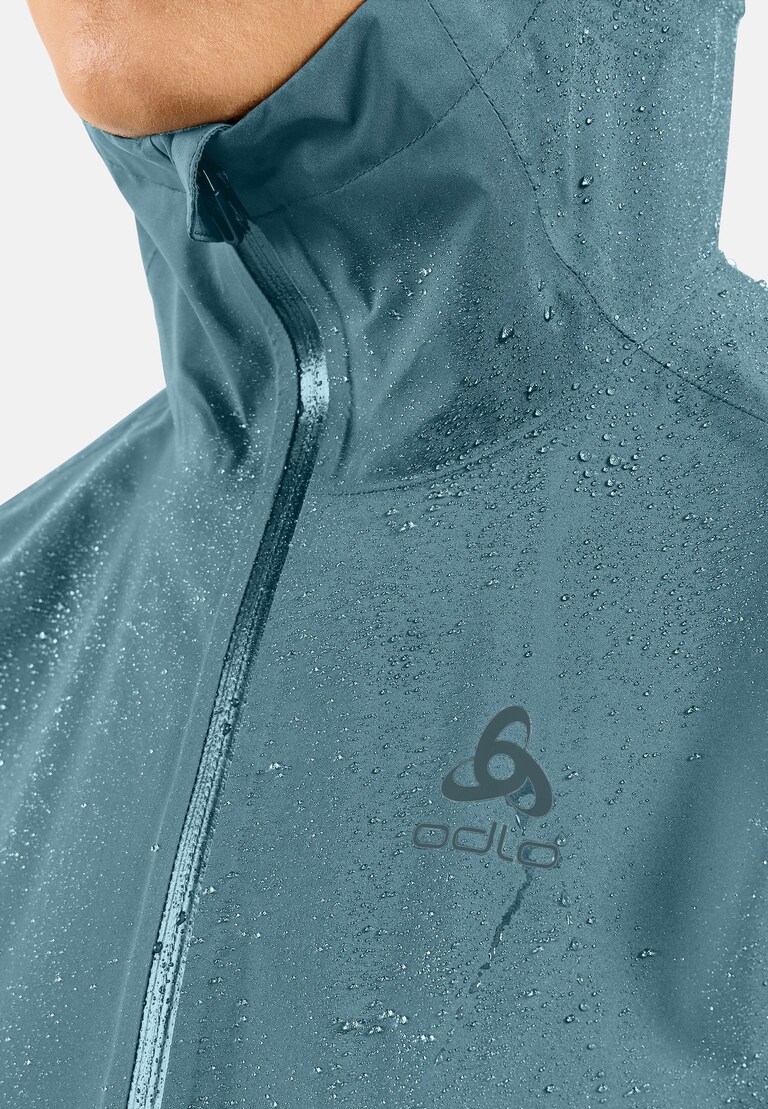The women's Aegis 2.5L waterproof hardshell jacket
