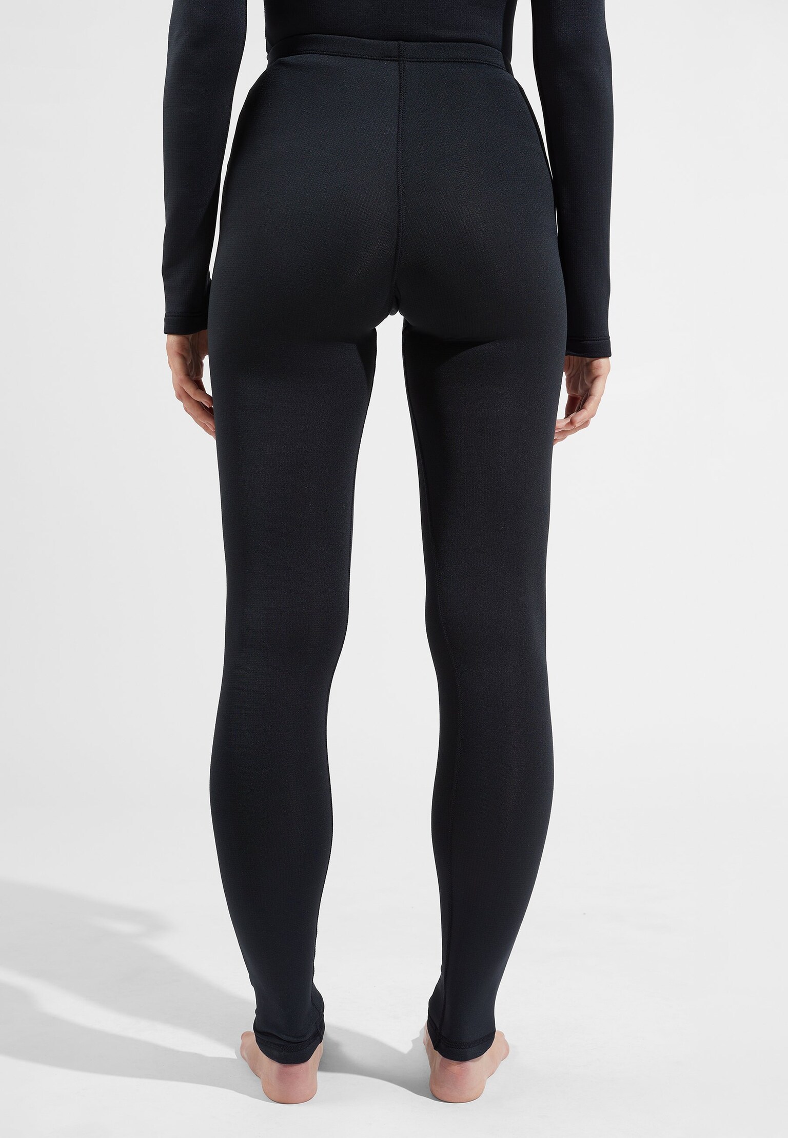 Die Fundamentals Active Warm Tights.