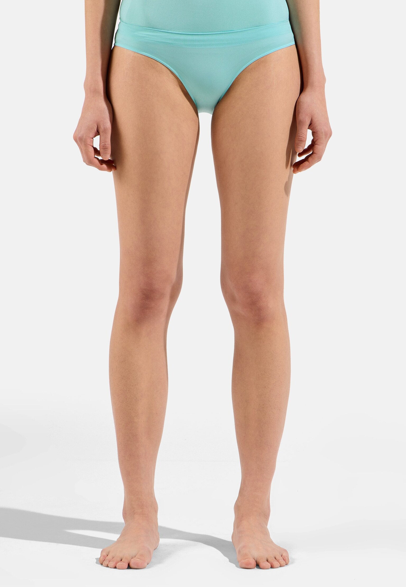 Performance X-Light Brief