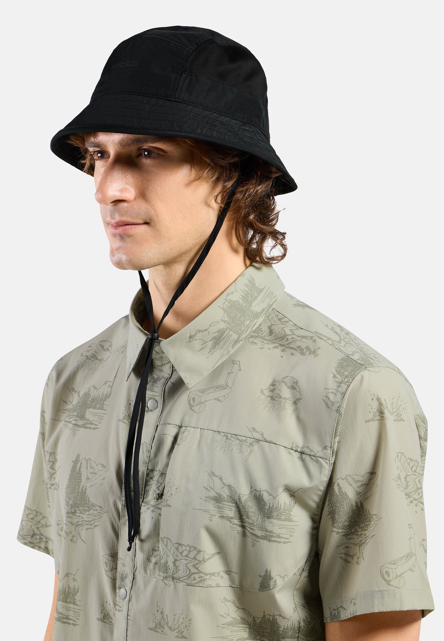 The Performance Light bucket hat