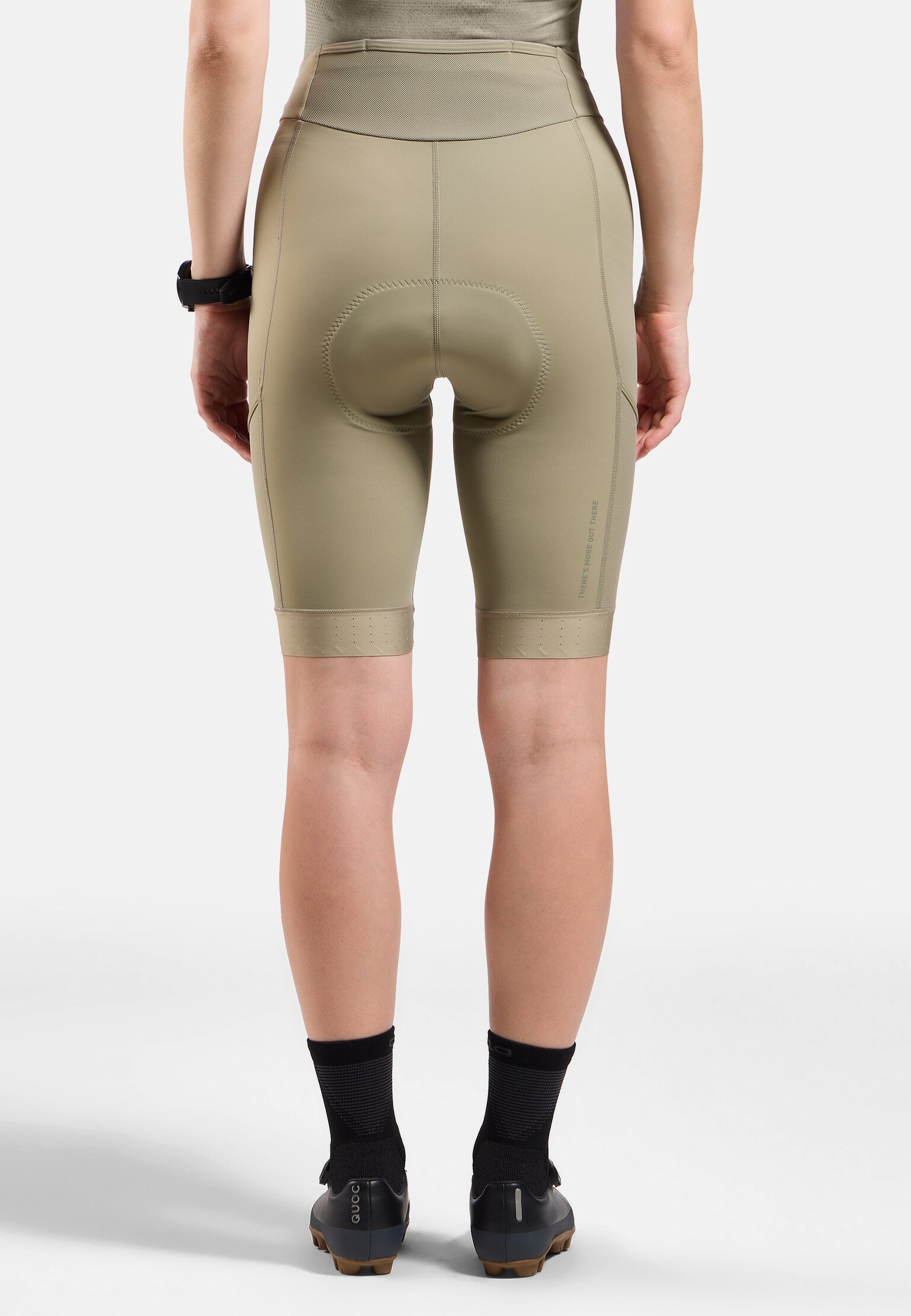 The Explorer women's cargo short tights