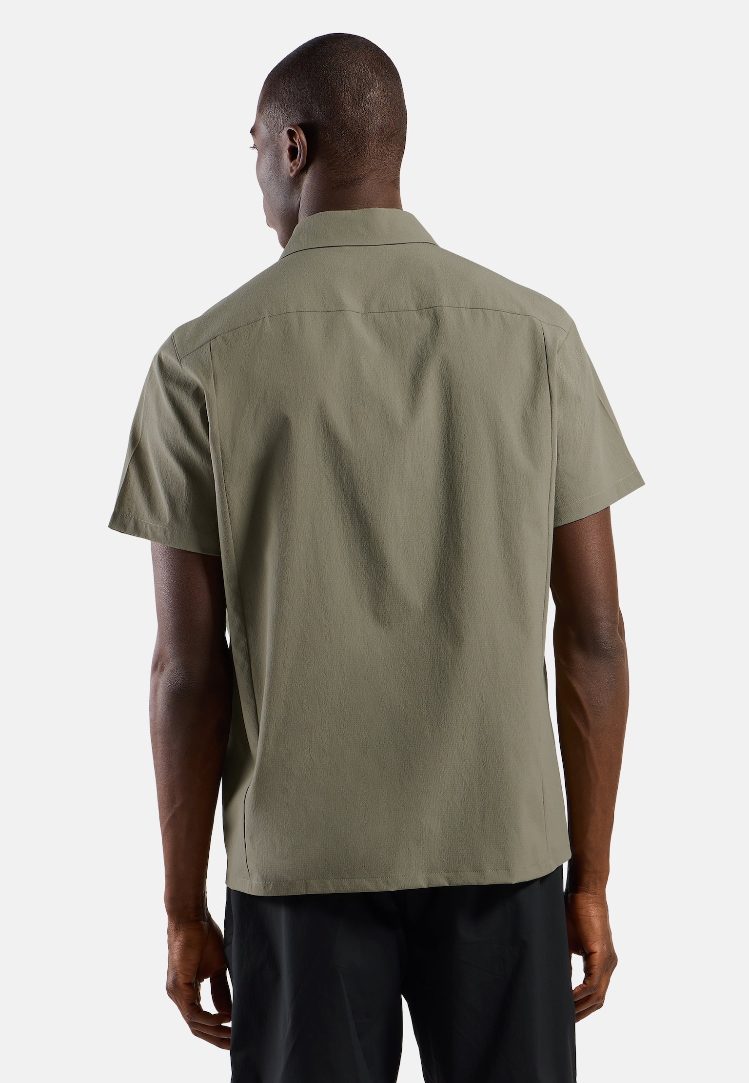 Essential Short-Sleeve Shirt