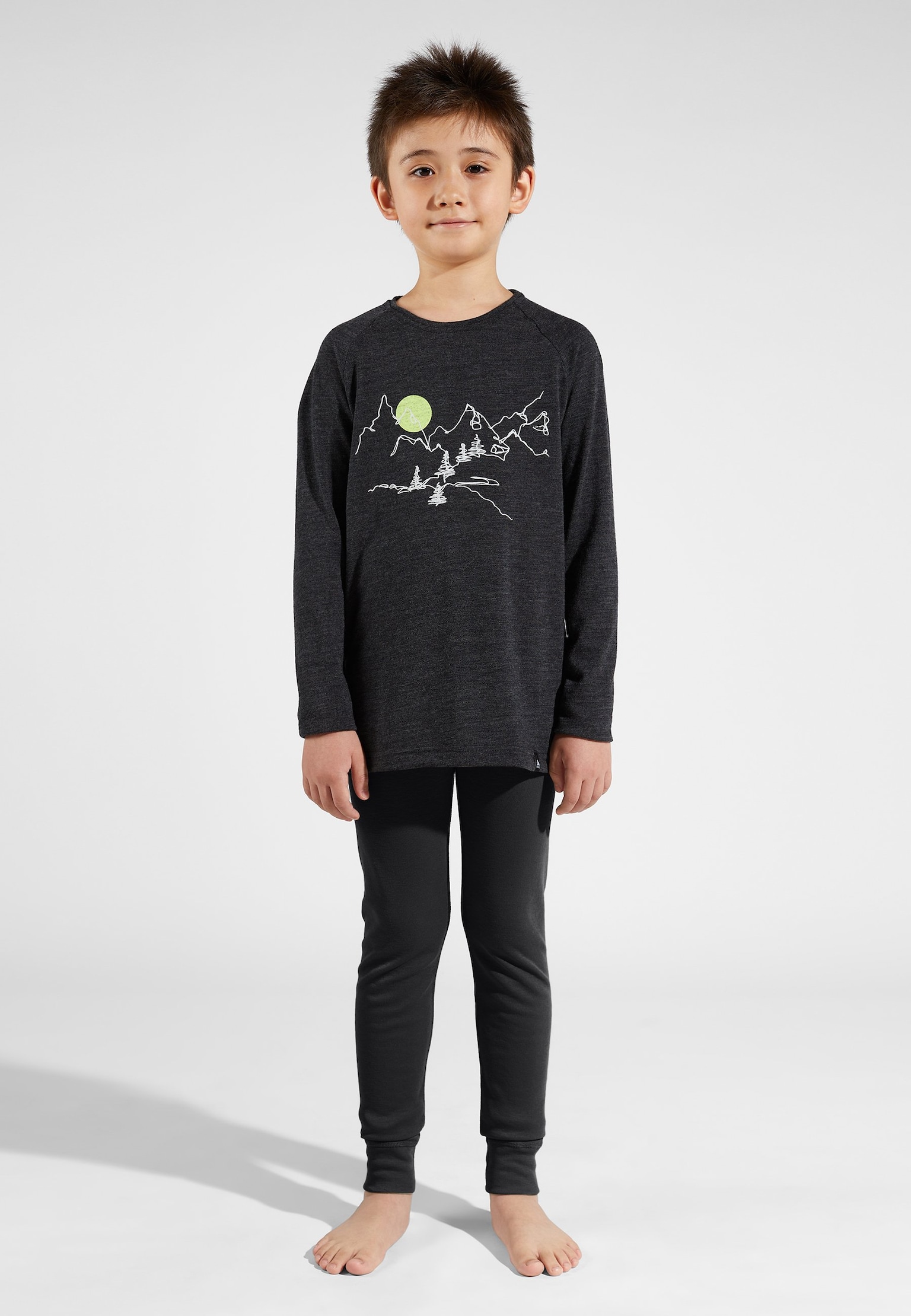 The WeAct kids' collection merino print Warm long sleeve t-shirt