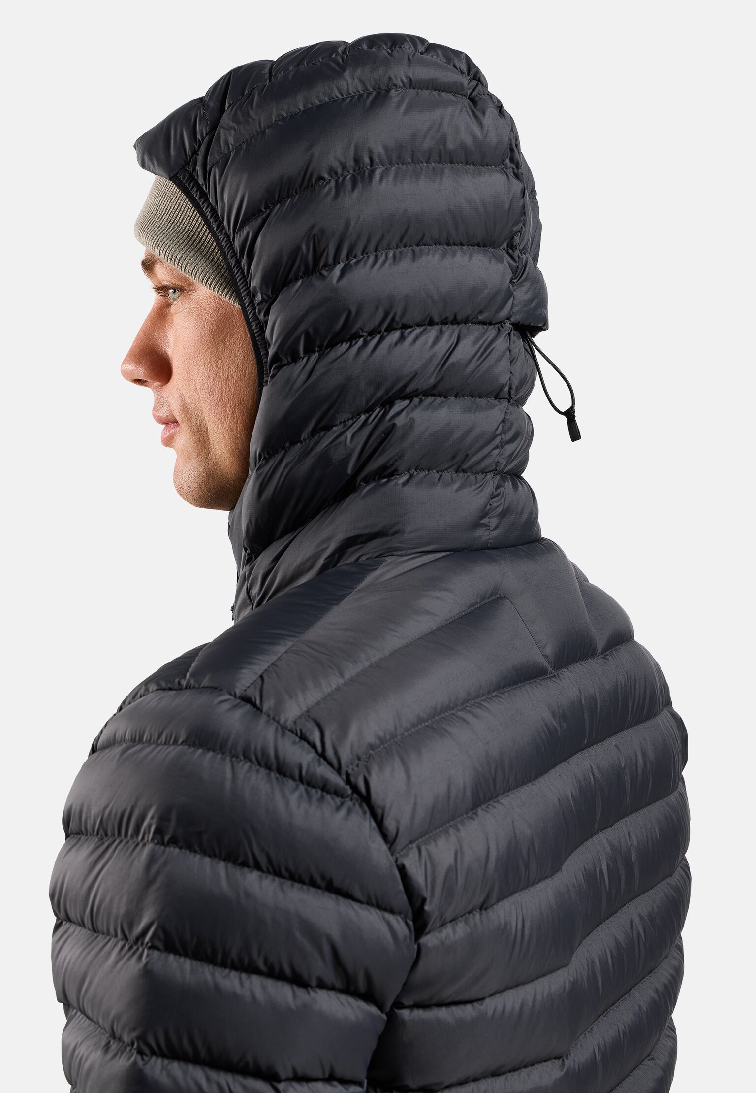 Kompakte X-Alp Daunenjacke mit Kapuze 2.0