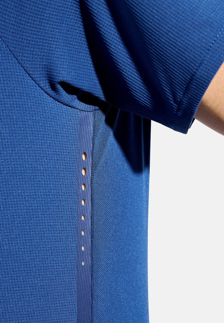 The X-Alp half-zip running t-shirt