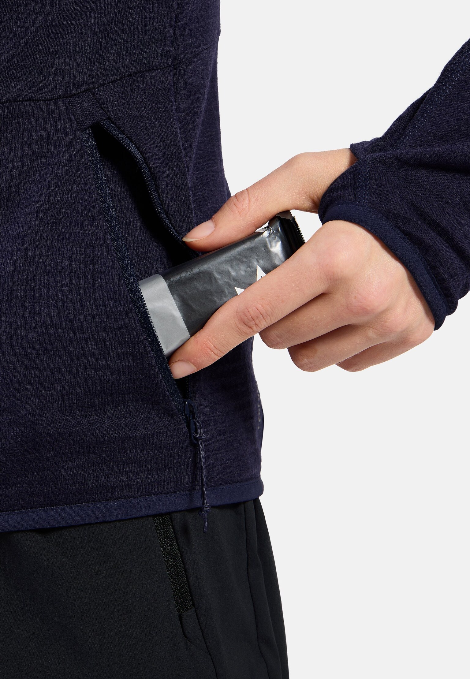 The Ascent mid layer hooded zip