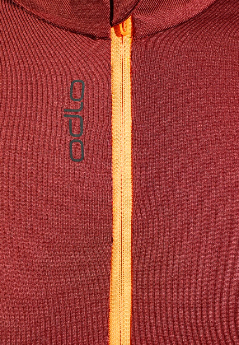The Zeroweight Ceramiwarm mid layer jersey