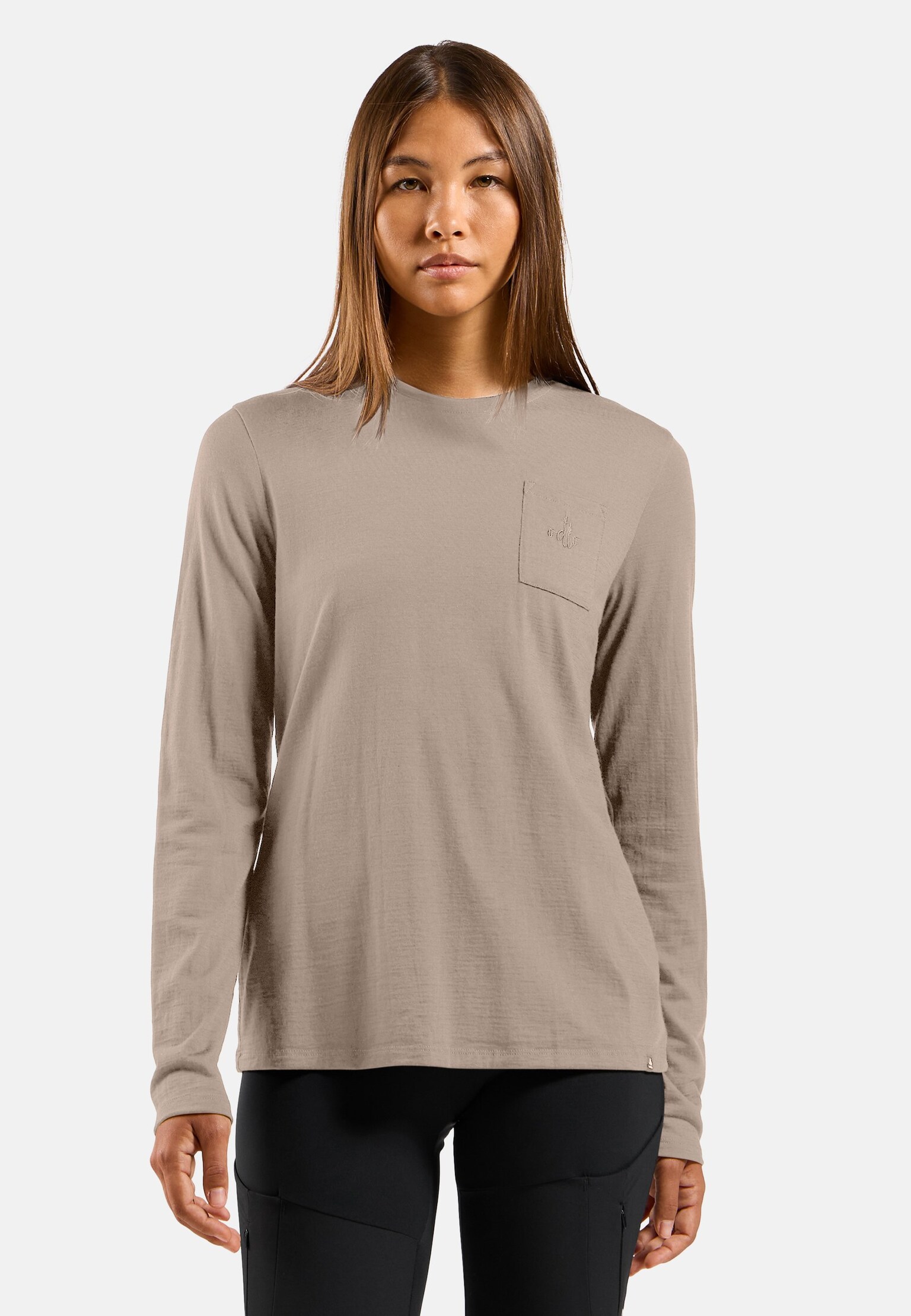The Ascent merino 200 pocket long sleeve t-shirt