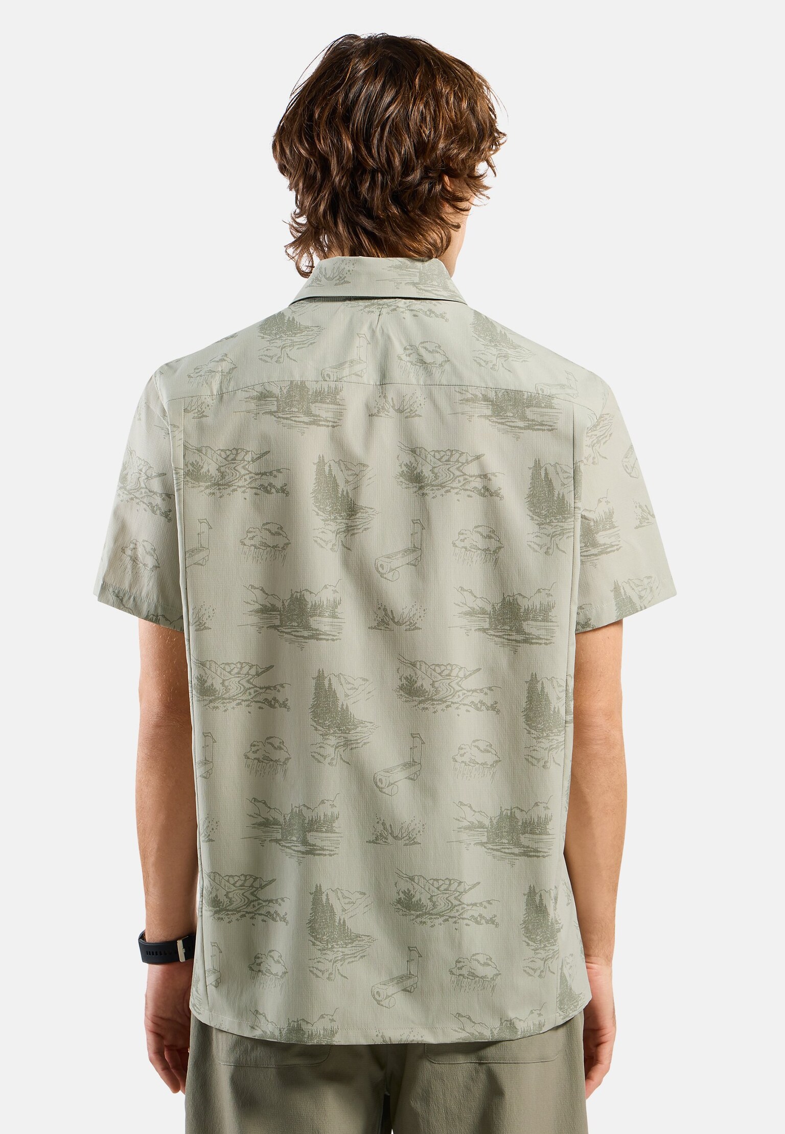The Essentials short-sleeve print hiking shirt