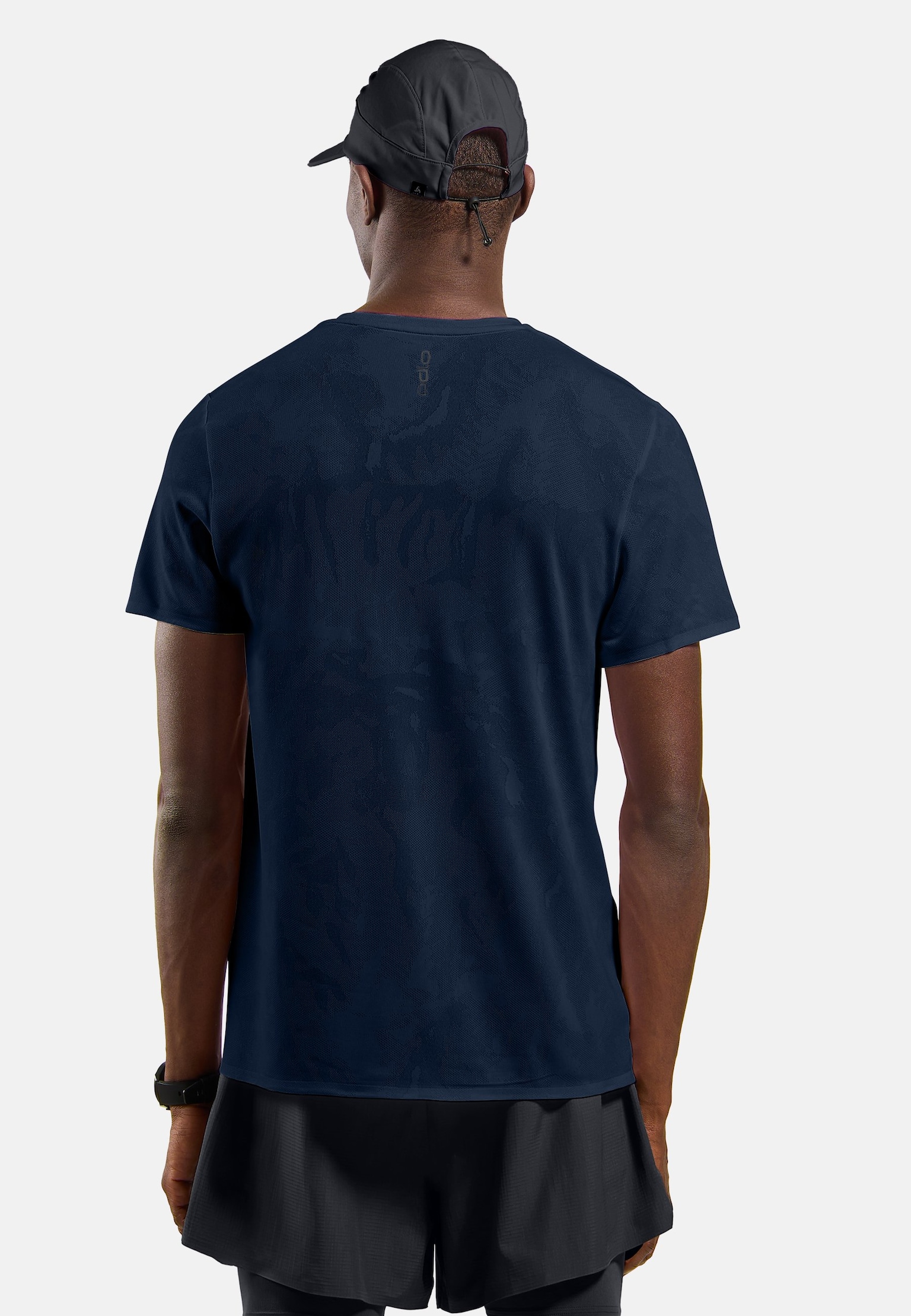 The Zeroweight Engineered Chill-Tec running t-shirt