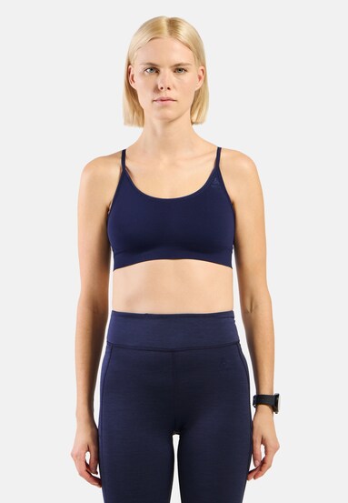The Seamless soft-support reversible sports bra