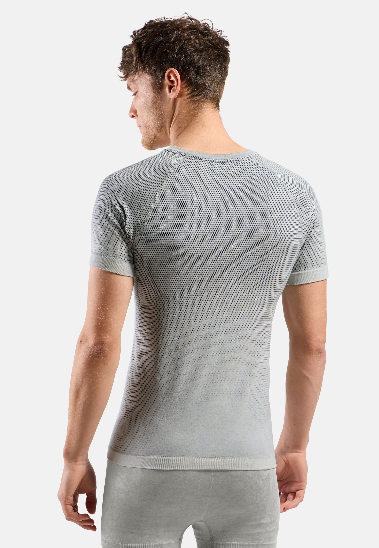 Kurzärmeliger Performance Light Base Layer mit Rain-Dye-Effekt