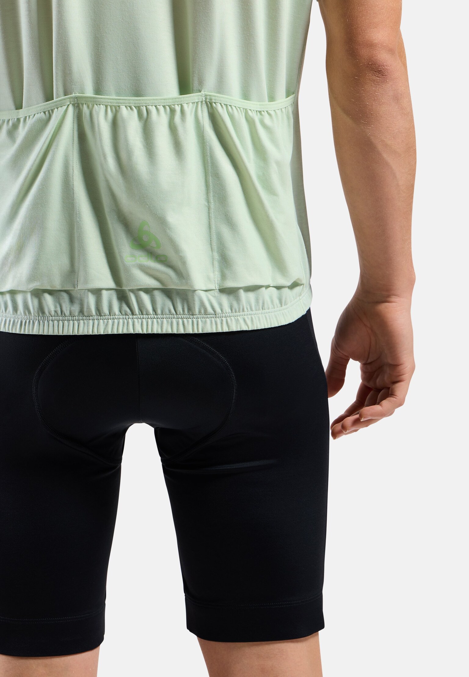 Essentials Radtrikot mit Halbreissverschluss