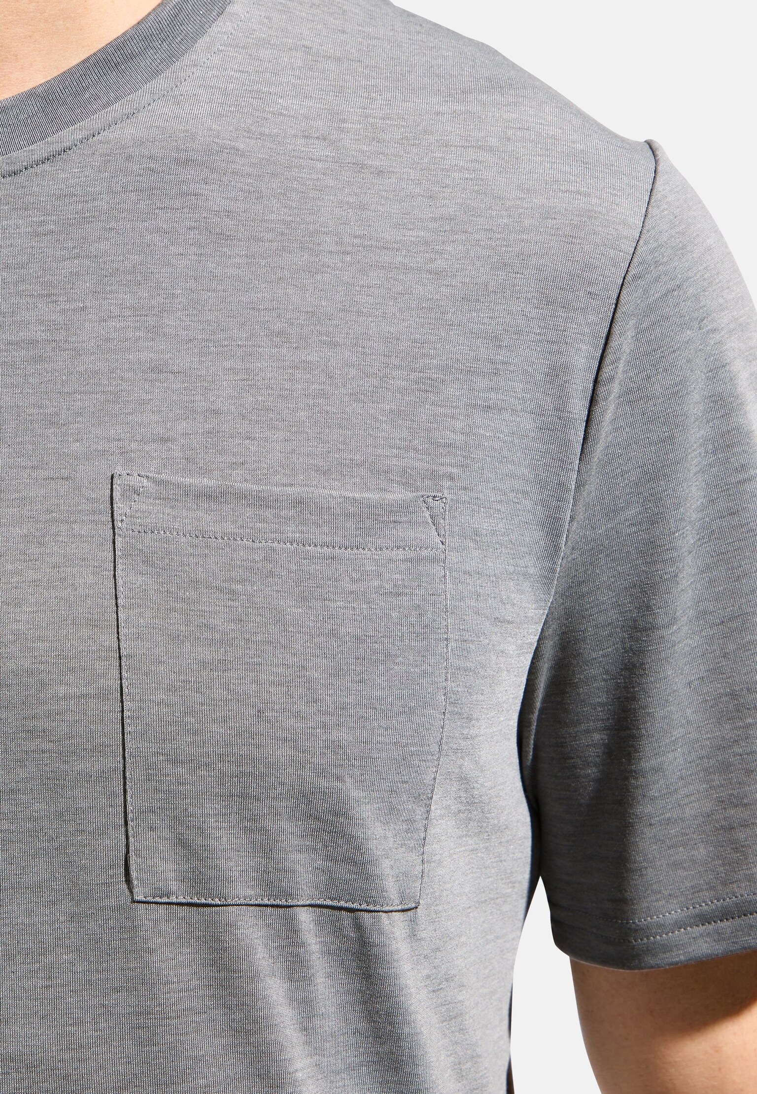 The Essentials natural t-shirt