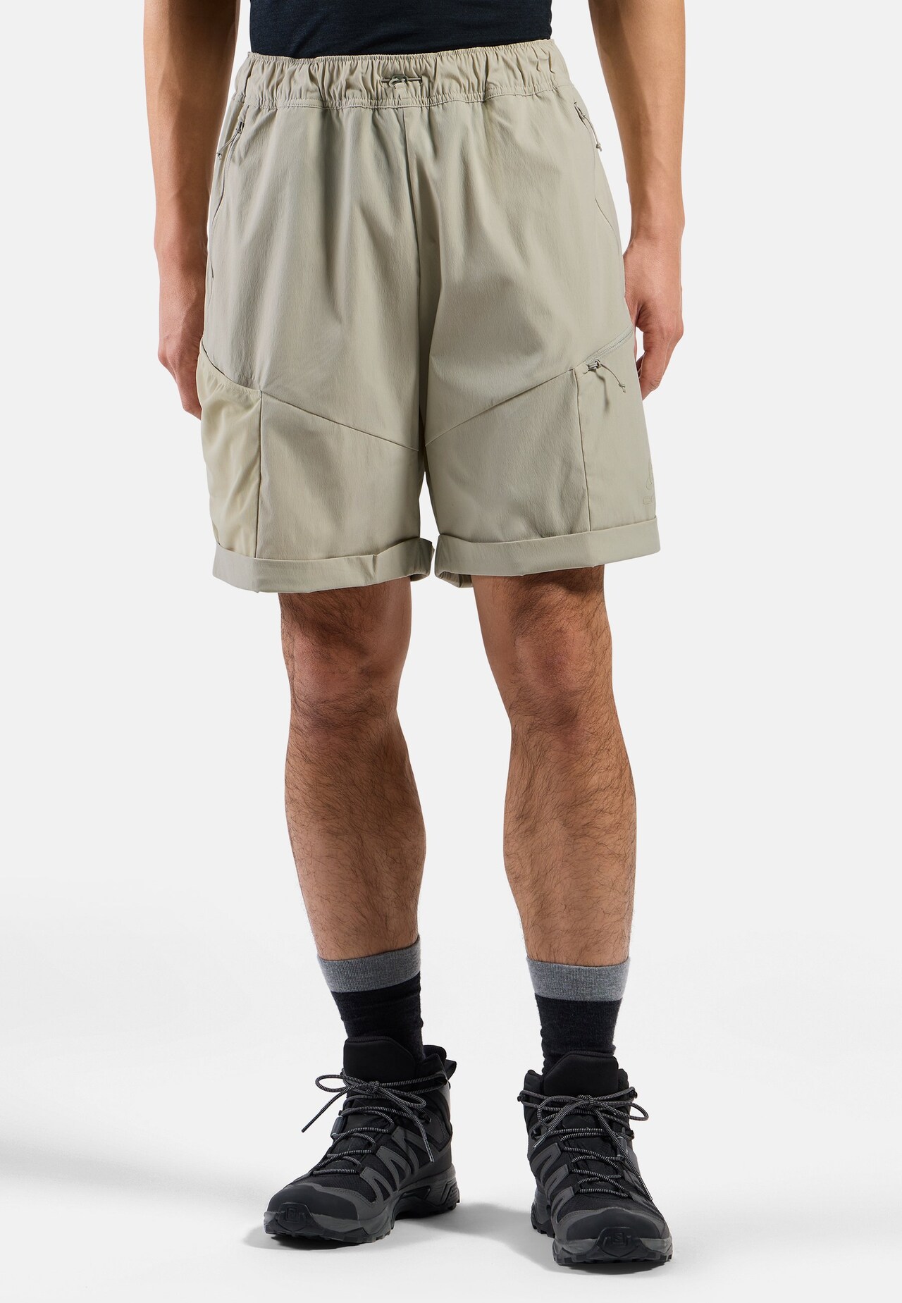 Short ample cargo Essential