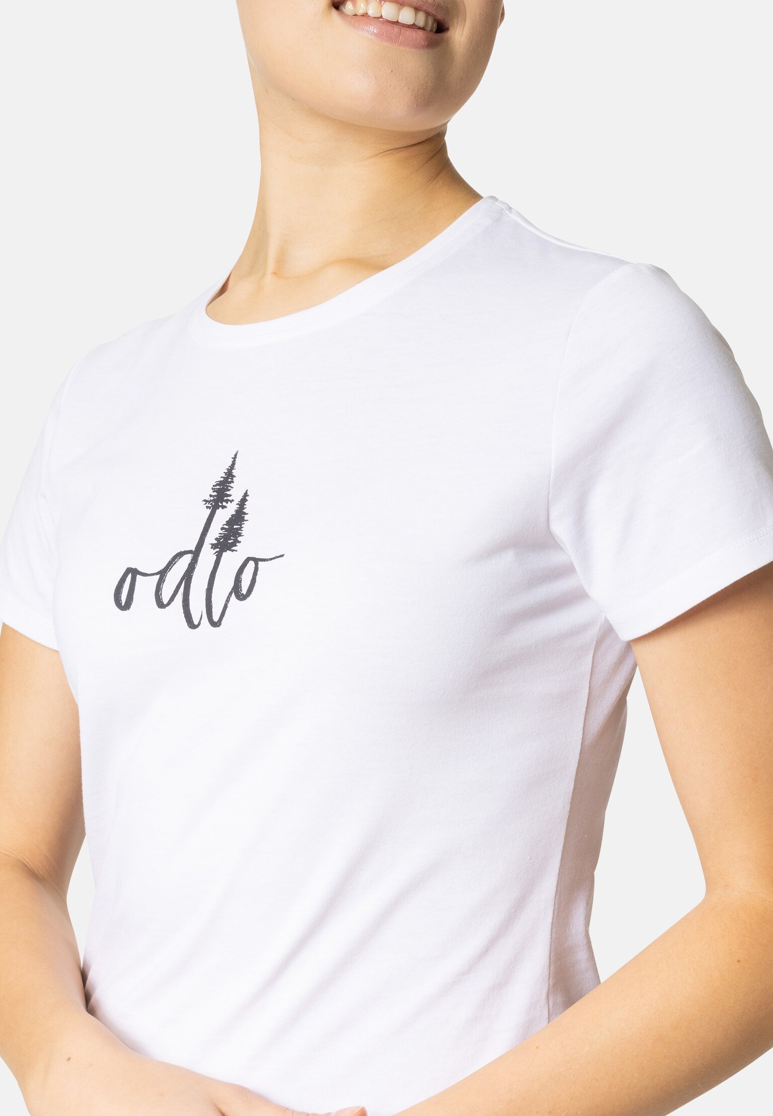 T-shirt à imprimé sapins Kumano