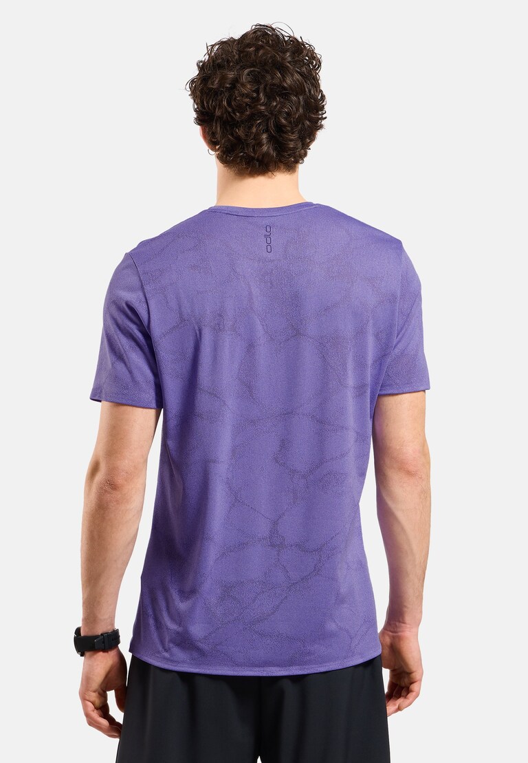 The Zeroweight engineered Chill-Tec running t-shirt