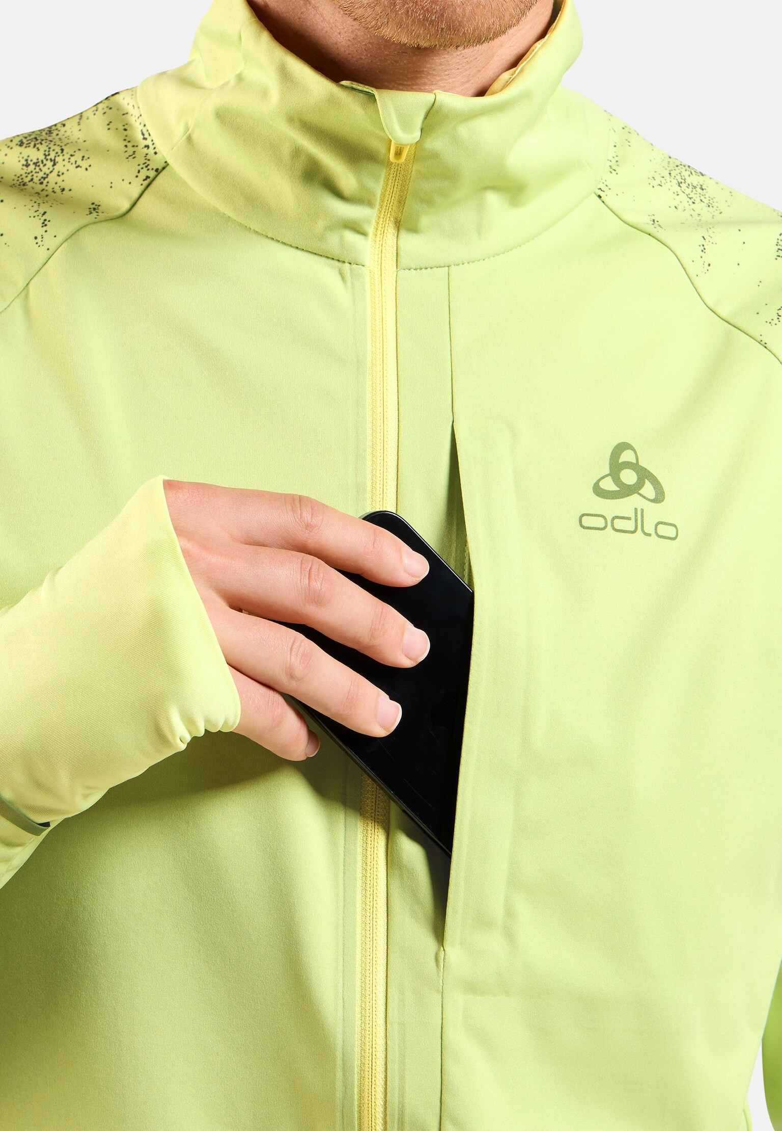 The Zeroweight Pro Warm reflective running jacket 2.0