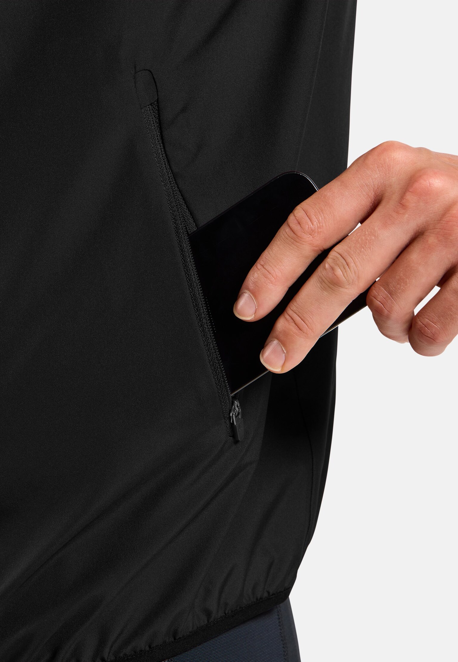 Essential Light Running Jacket