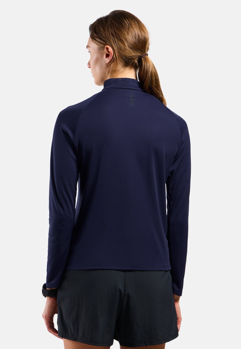 The women's Essentials half-zip running mid layer