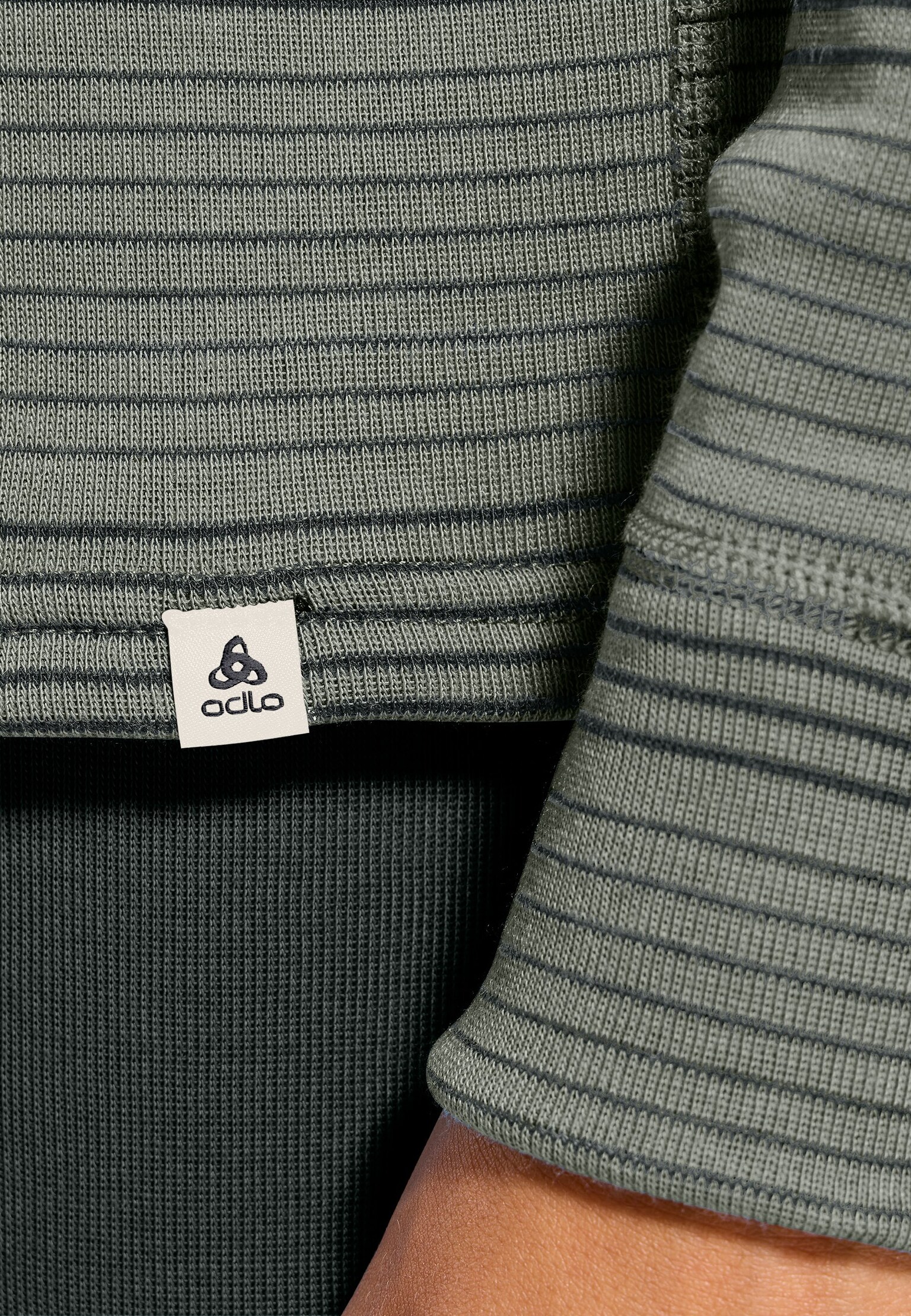 The Active Warm kids' base layer set