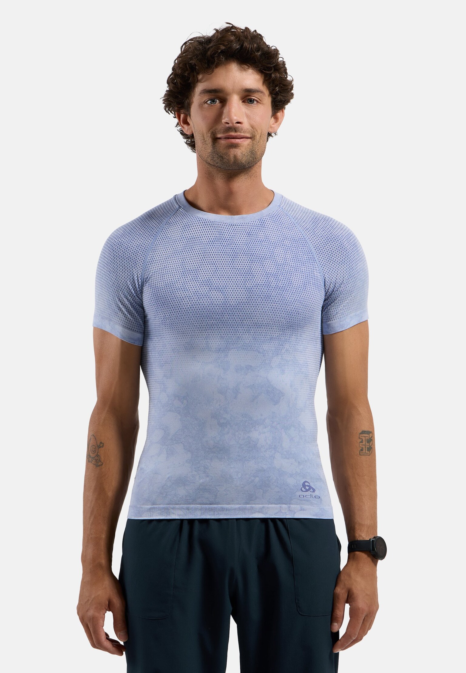 Kurzärmeliger Performance Light Base Layer mit Rain-Dye-Effekt