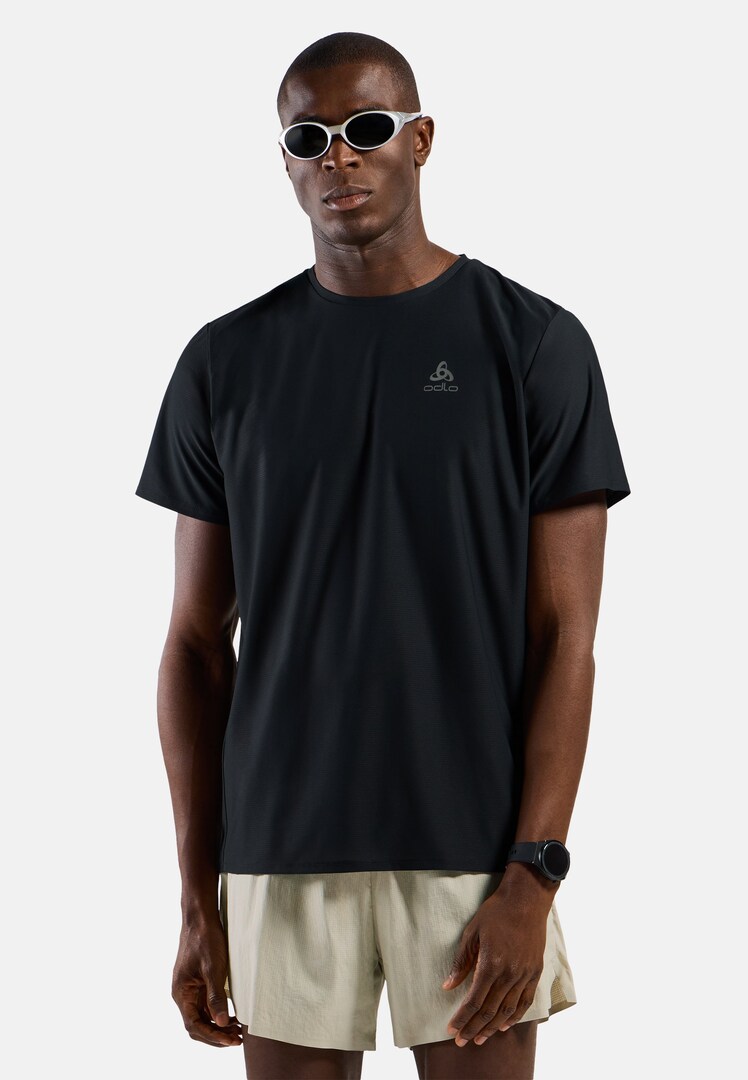The Zeroweight Chill-Tec short-sleeve running t-shirt 2.0 in