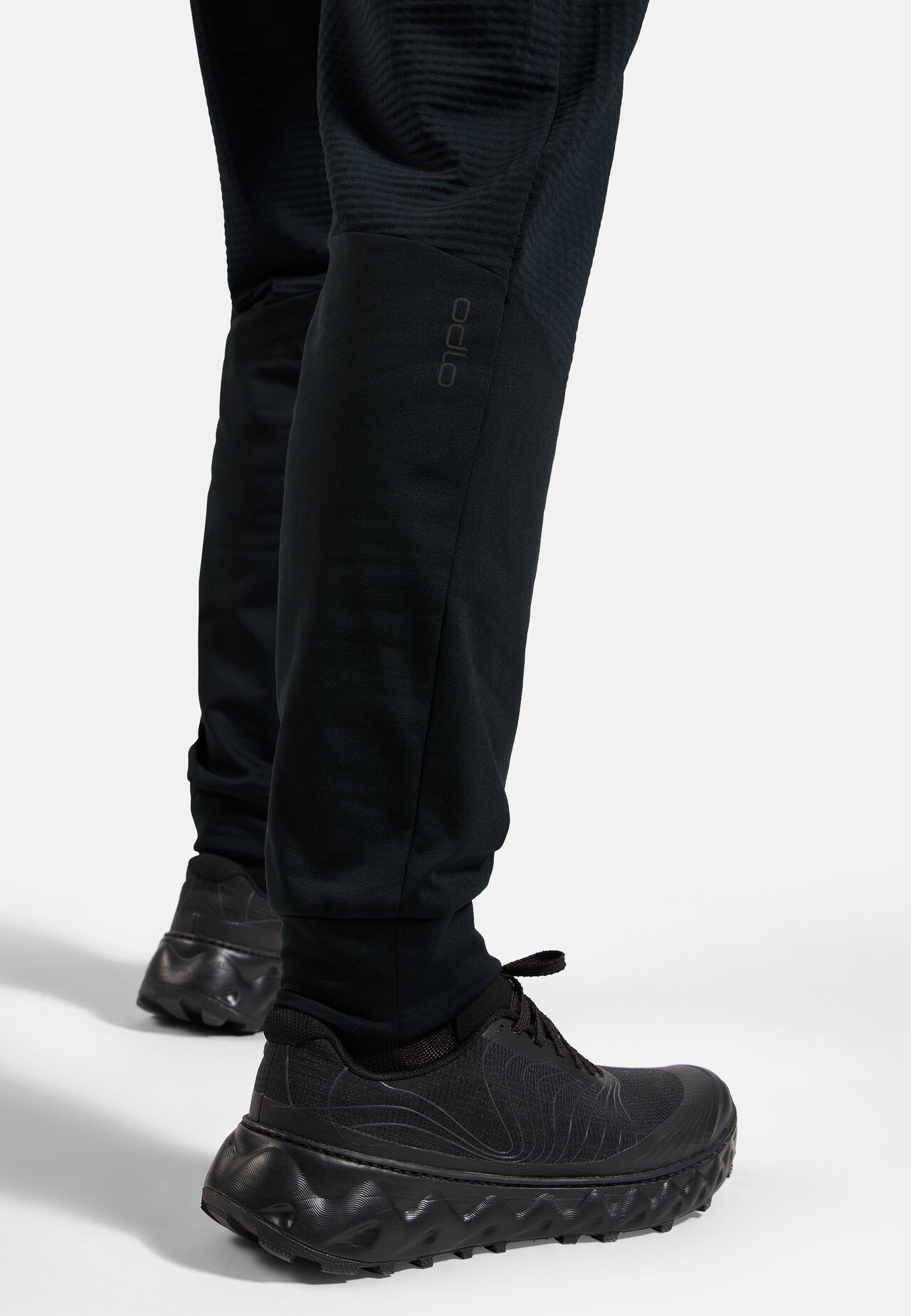 Essential Thermal Running Pants