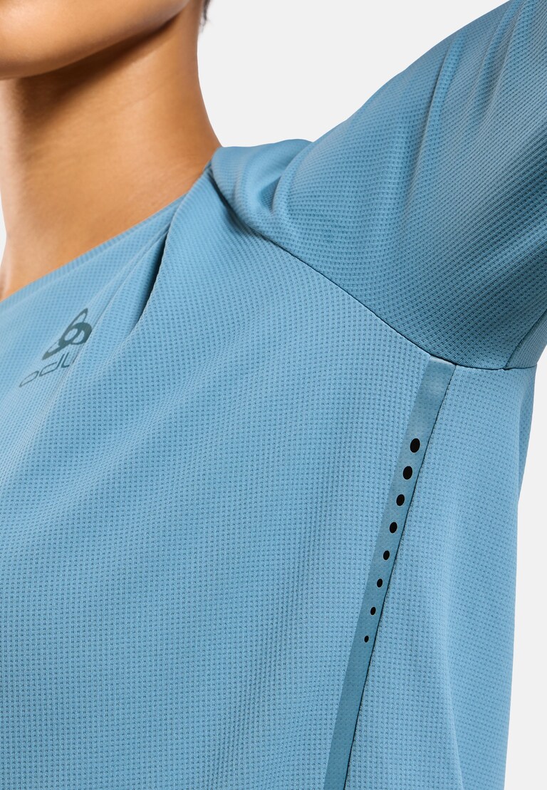 The Zeroweight Chill-Tec long sleeve t-shirt