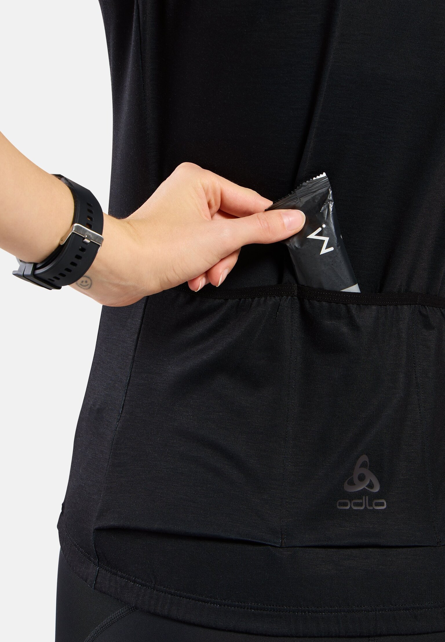 Essentials Radtrikot mit Reissverschluss