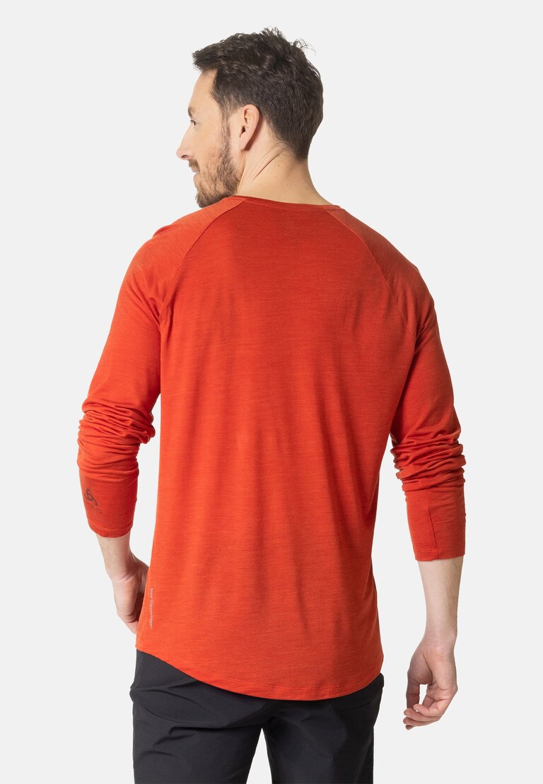 The Ascent Performance Wool 130 hand drawn logo long sleeve t-shirt