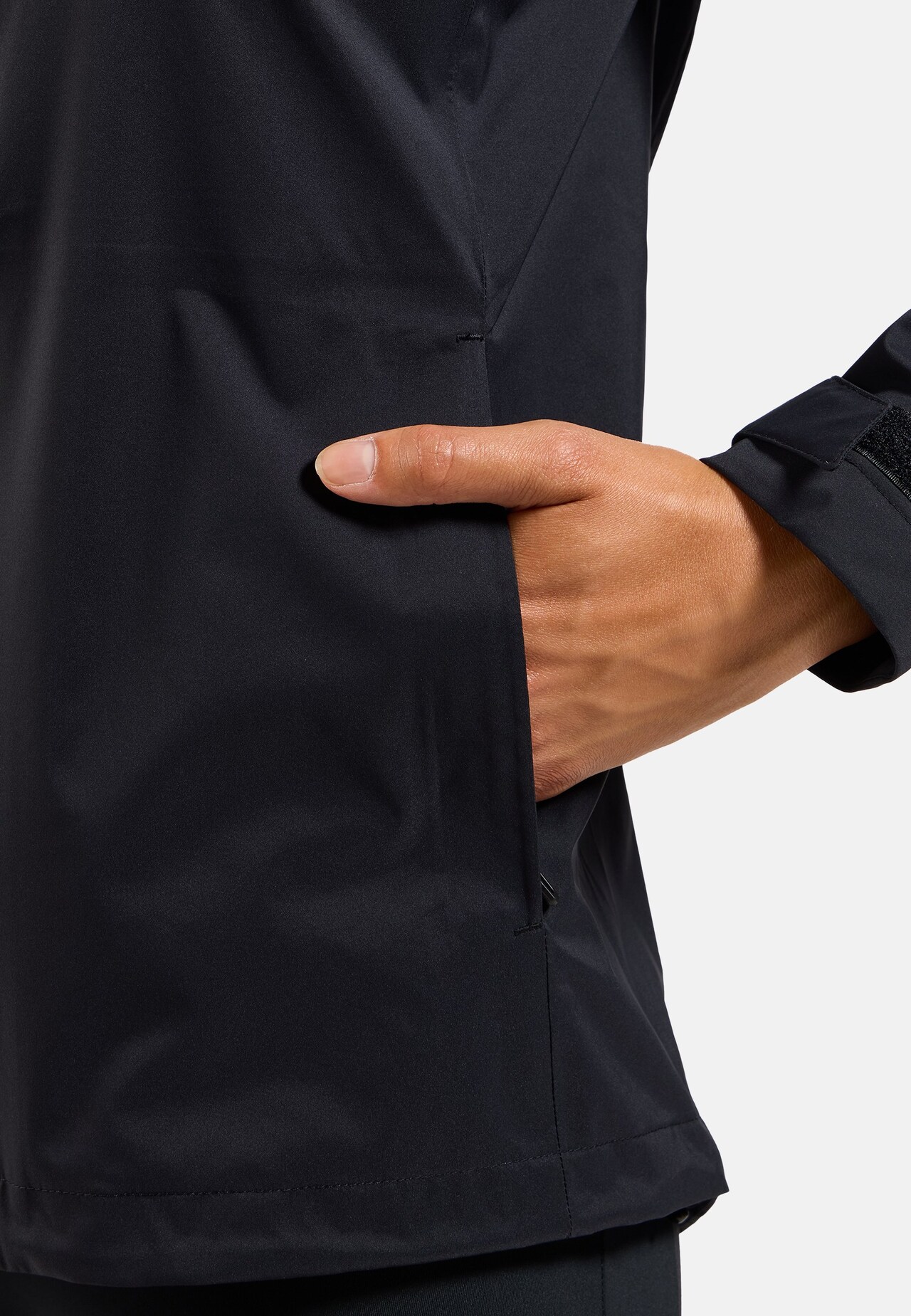 Aegis 2.5L Waterproof Jacket
