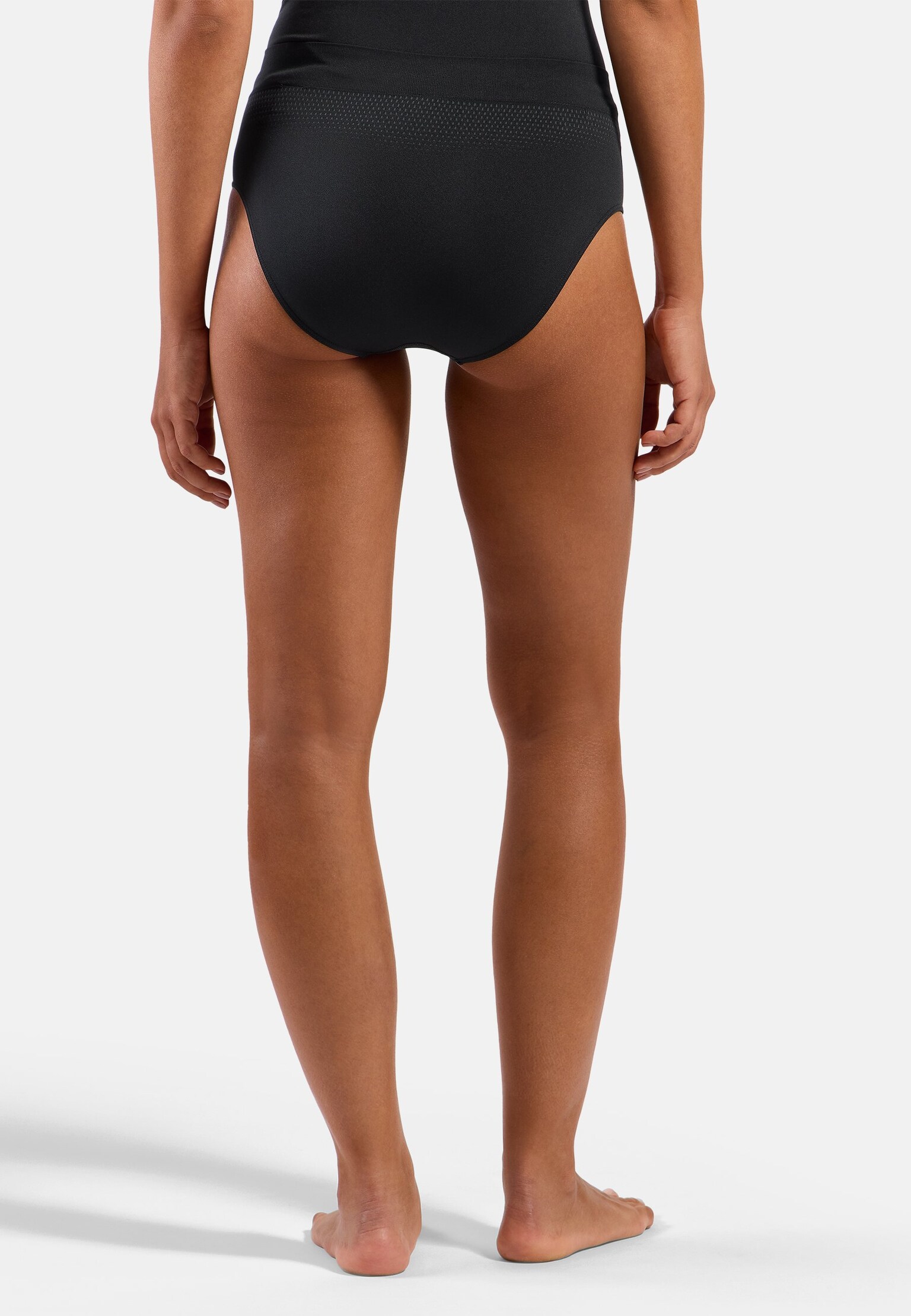 The Performance Light seamless brief