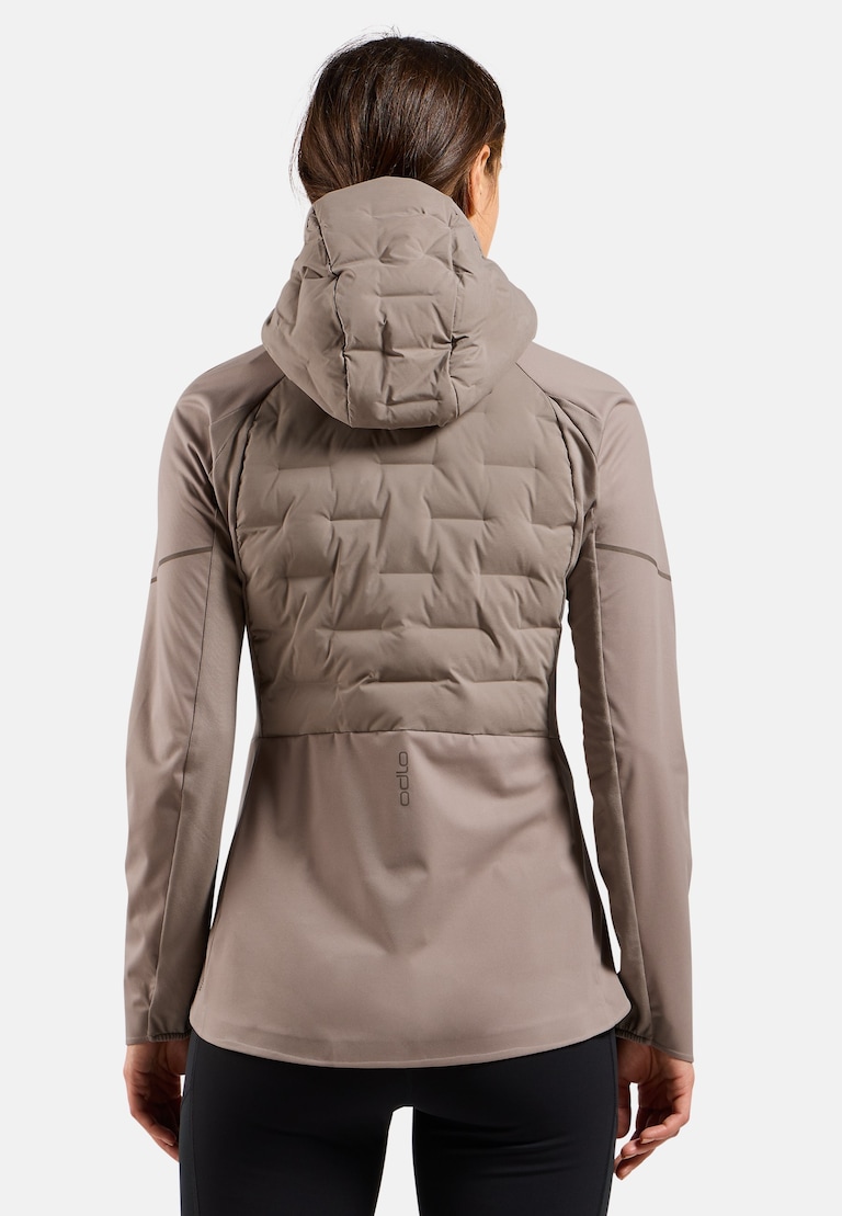 The Zeroweight Insulator running jacket