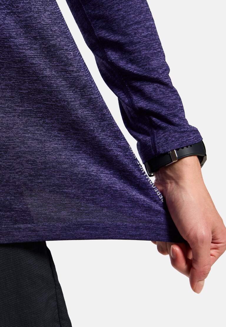 The Essentials seamless long sleeve running t-shirt