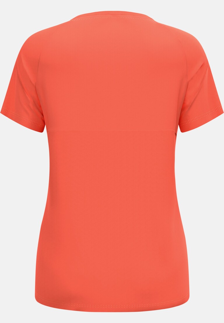 The women's Essentials Chill-Tec running t-shirt