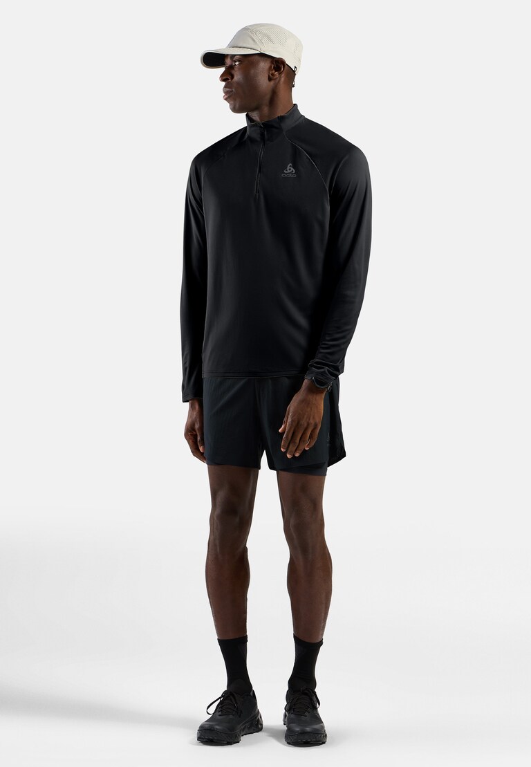 The men's Essentials half-zip running mid layer