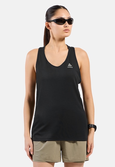 The women's Essentials base layer running singlet