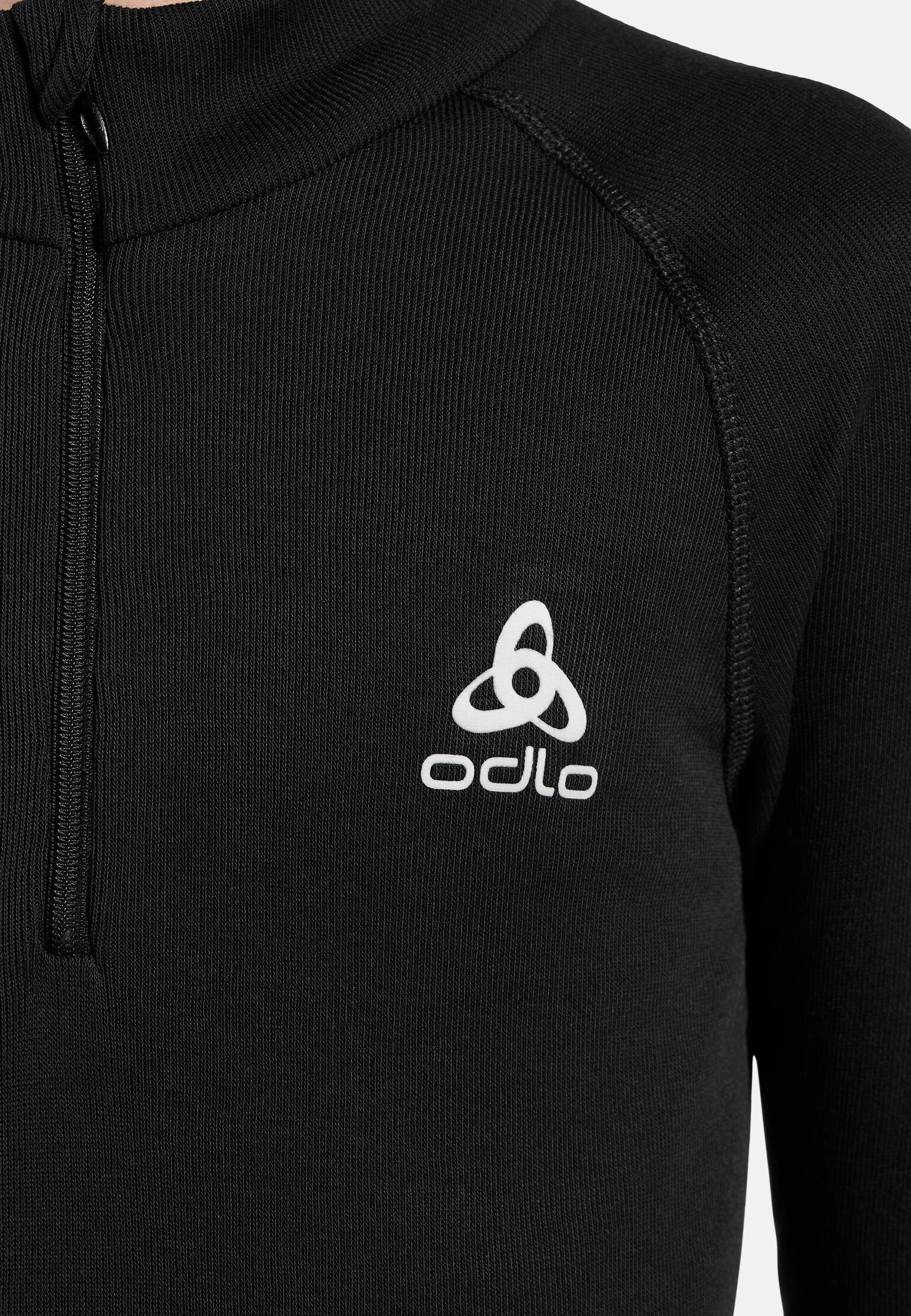 The Active Warm kids' half-zip base layer