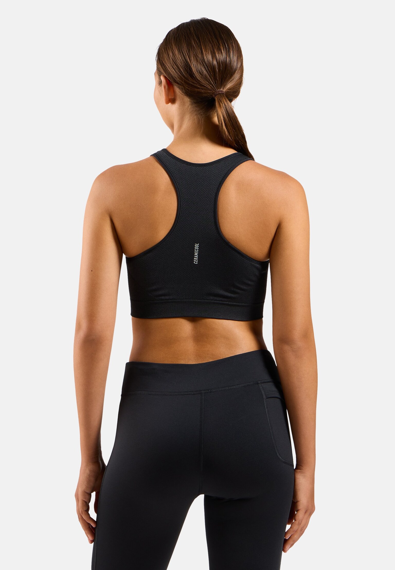 The Ceramicool Seamless Medium Sports Bra