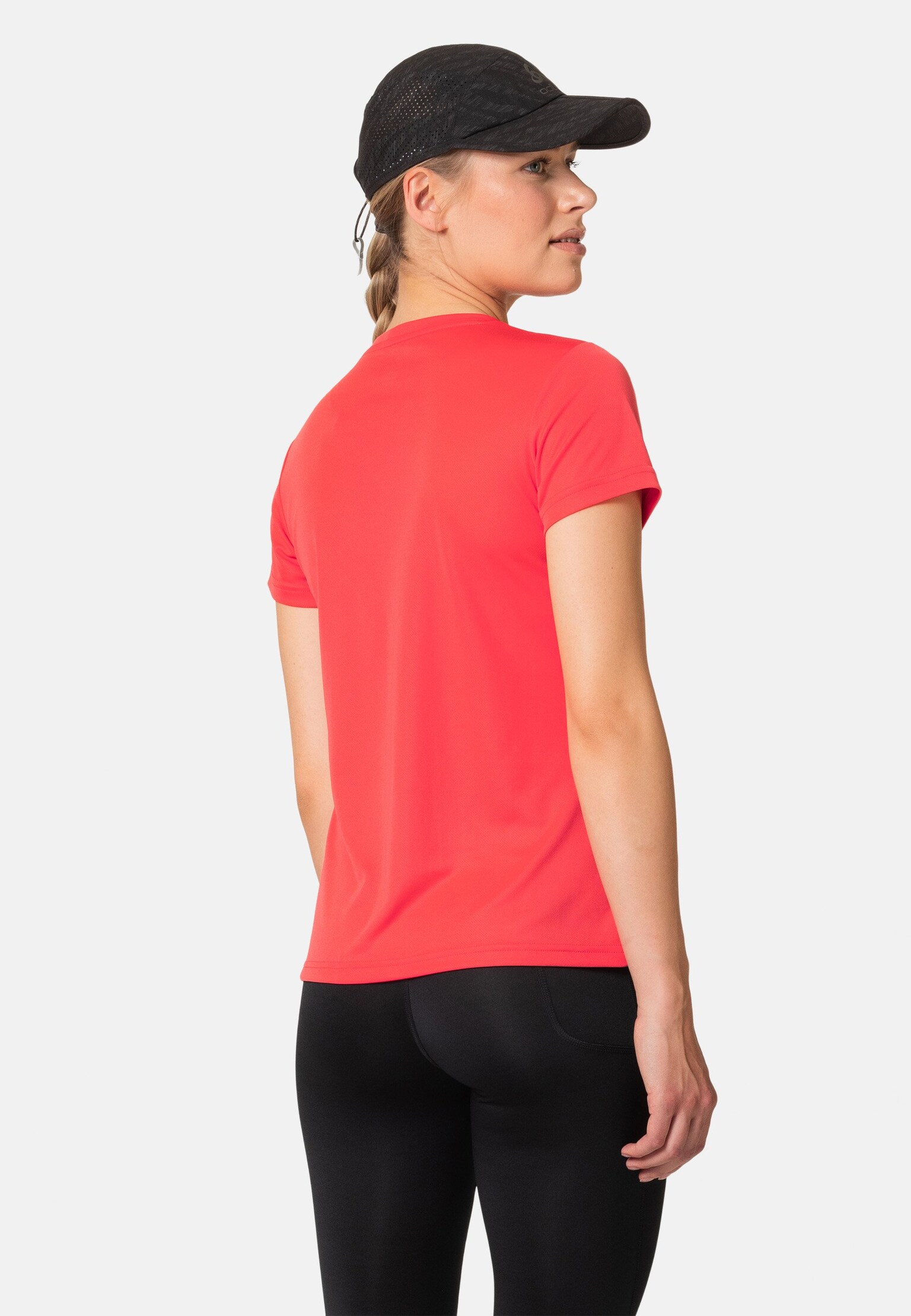 T-shirt running Essential Flyer